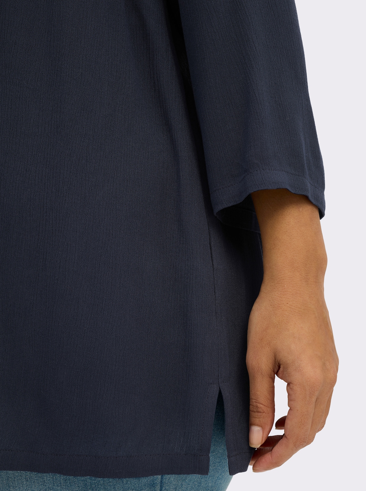 sheego Tunika in leichter Crinkle-Struktur - tiefblau