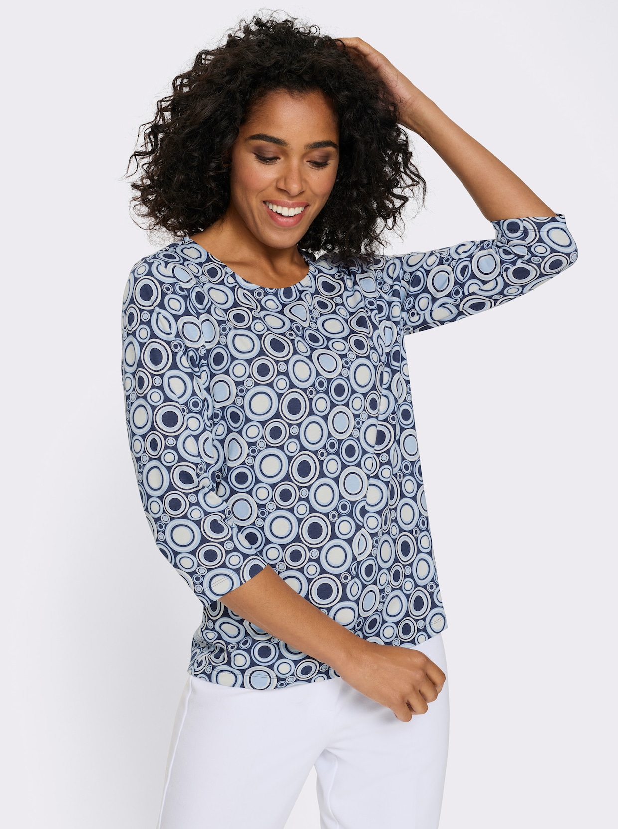 Bomullstopp med trekvartsärm och cirkelmönster - mönstrad i marin-ecru