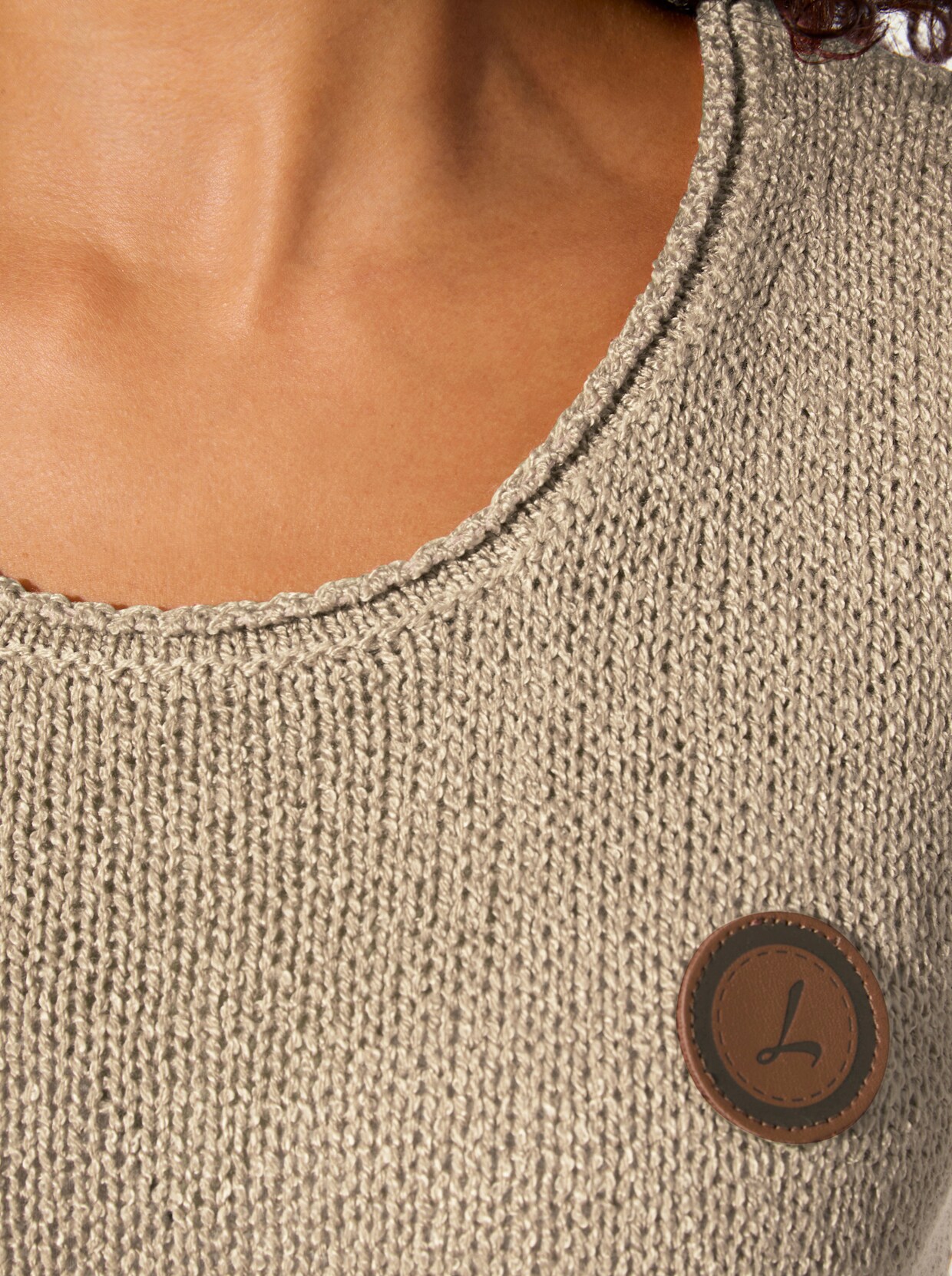 Stricktop mit Rundhals-Ausschnitt - sand