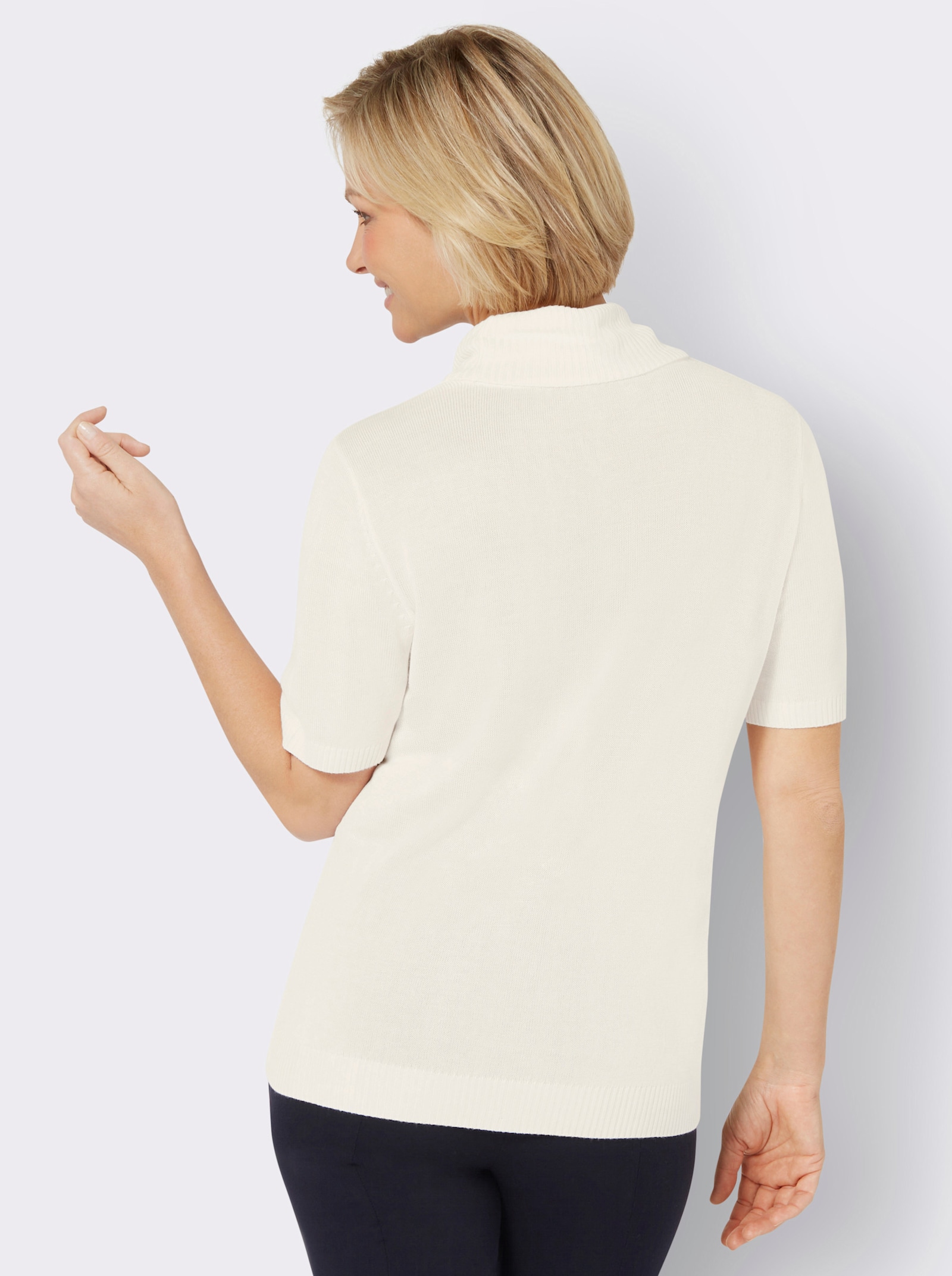 Rollkragenpullover mit Kurzarm - ecru