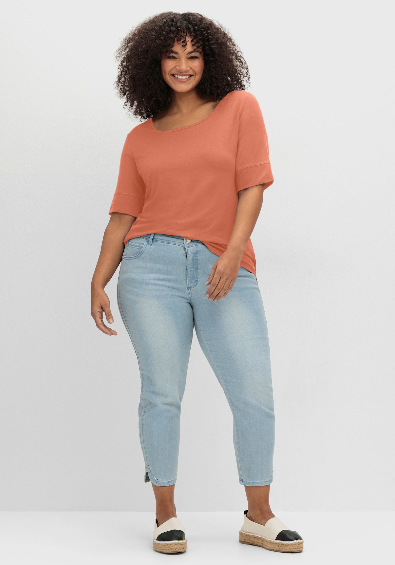 T-Shirt mit zweilagigem Ärmelbündchen - papaya