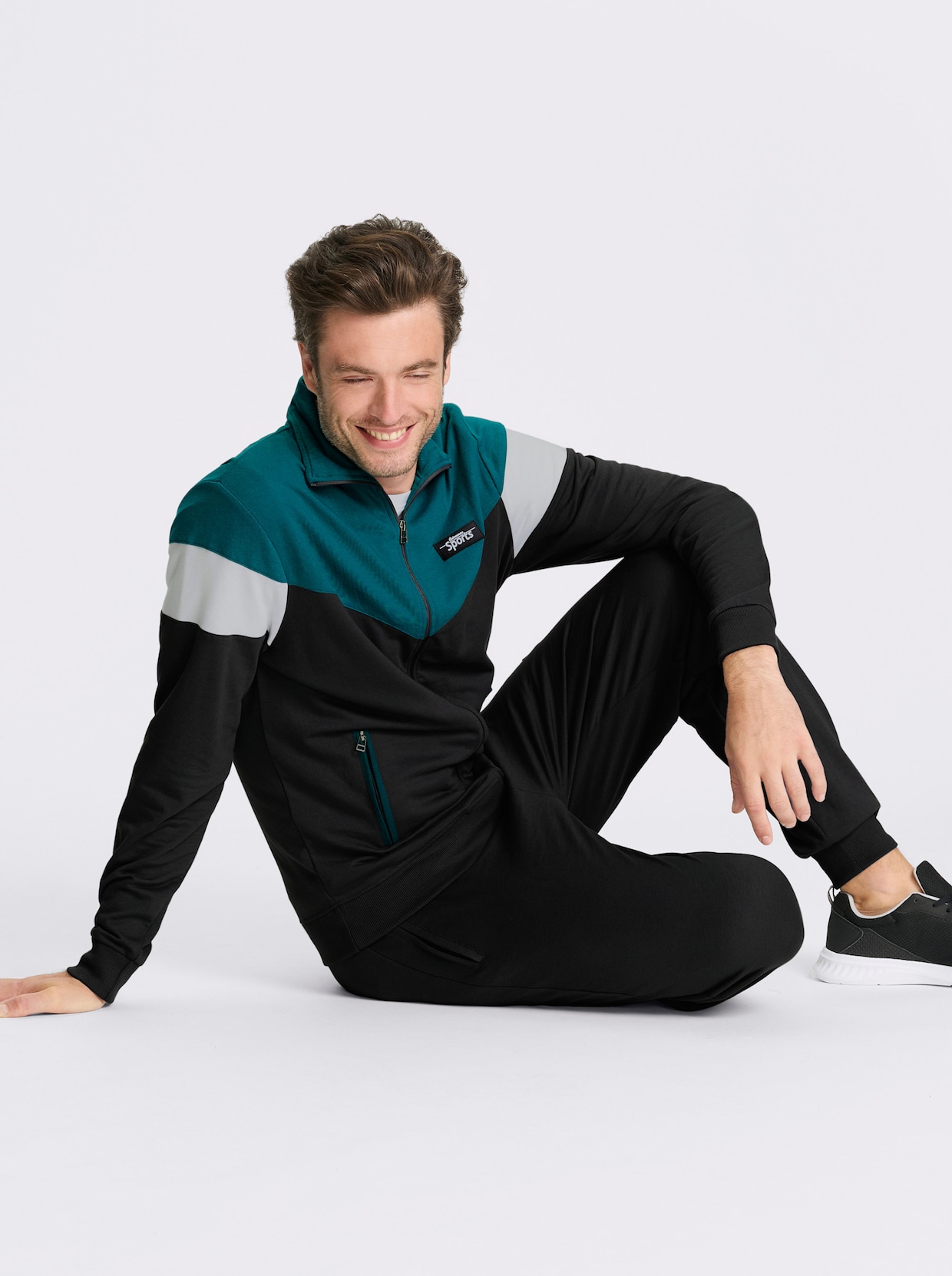 Catamaran Sports Freizeitanzug mit Reissverschluss-Taschen - aquapetrol