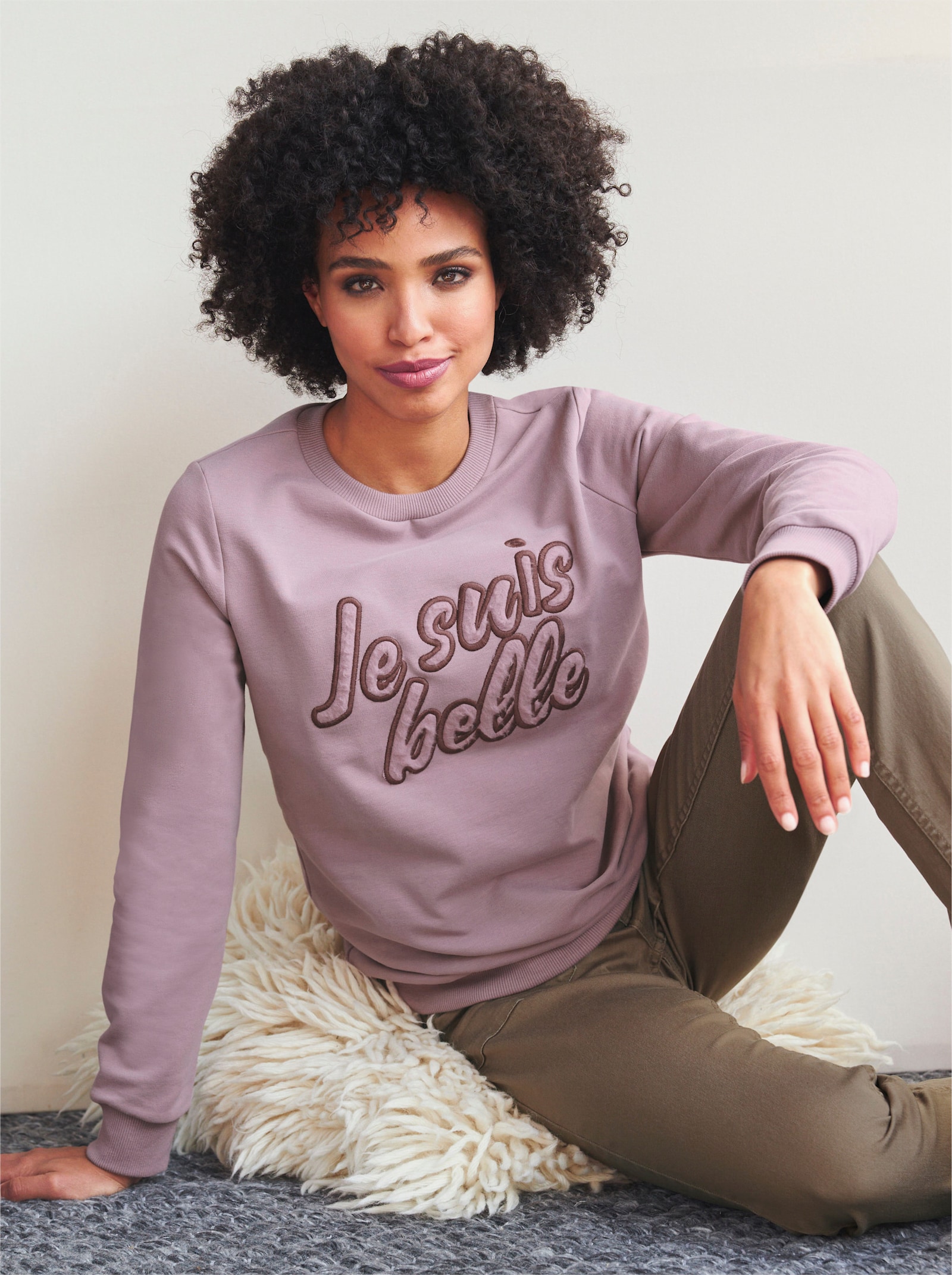 heine Sweatshirt met fluweelzacht opschrift - roze