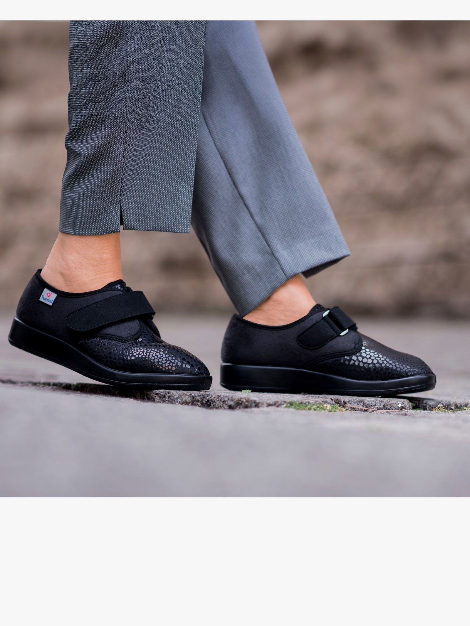 Varomed Klettschuh in Spezialweite L - schwarz