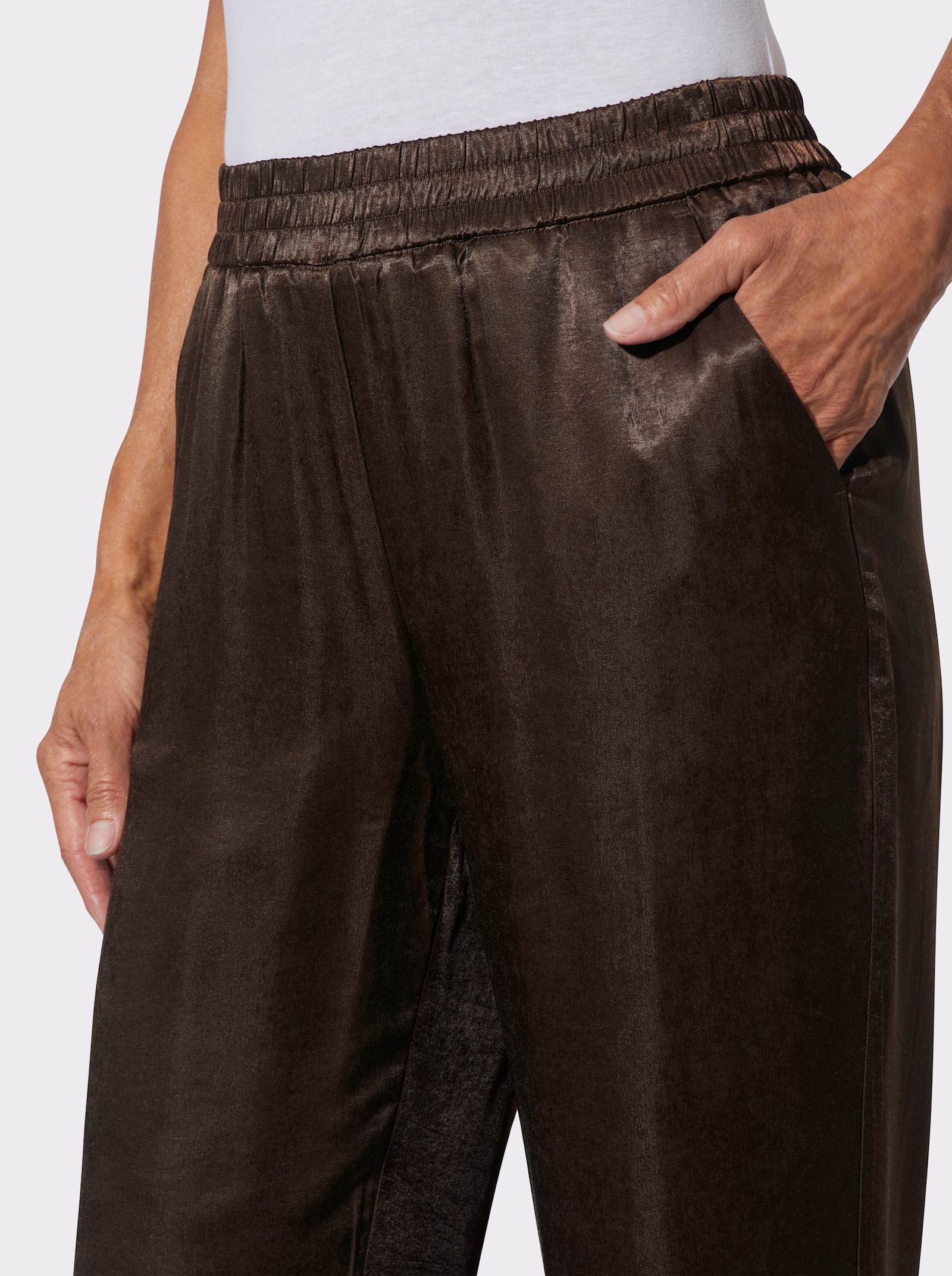 Schlupfhose in Satin-Qualität - schoko