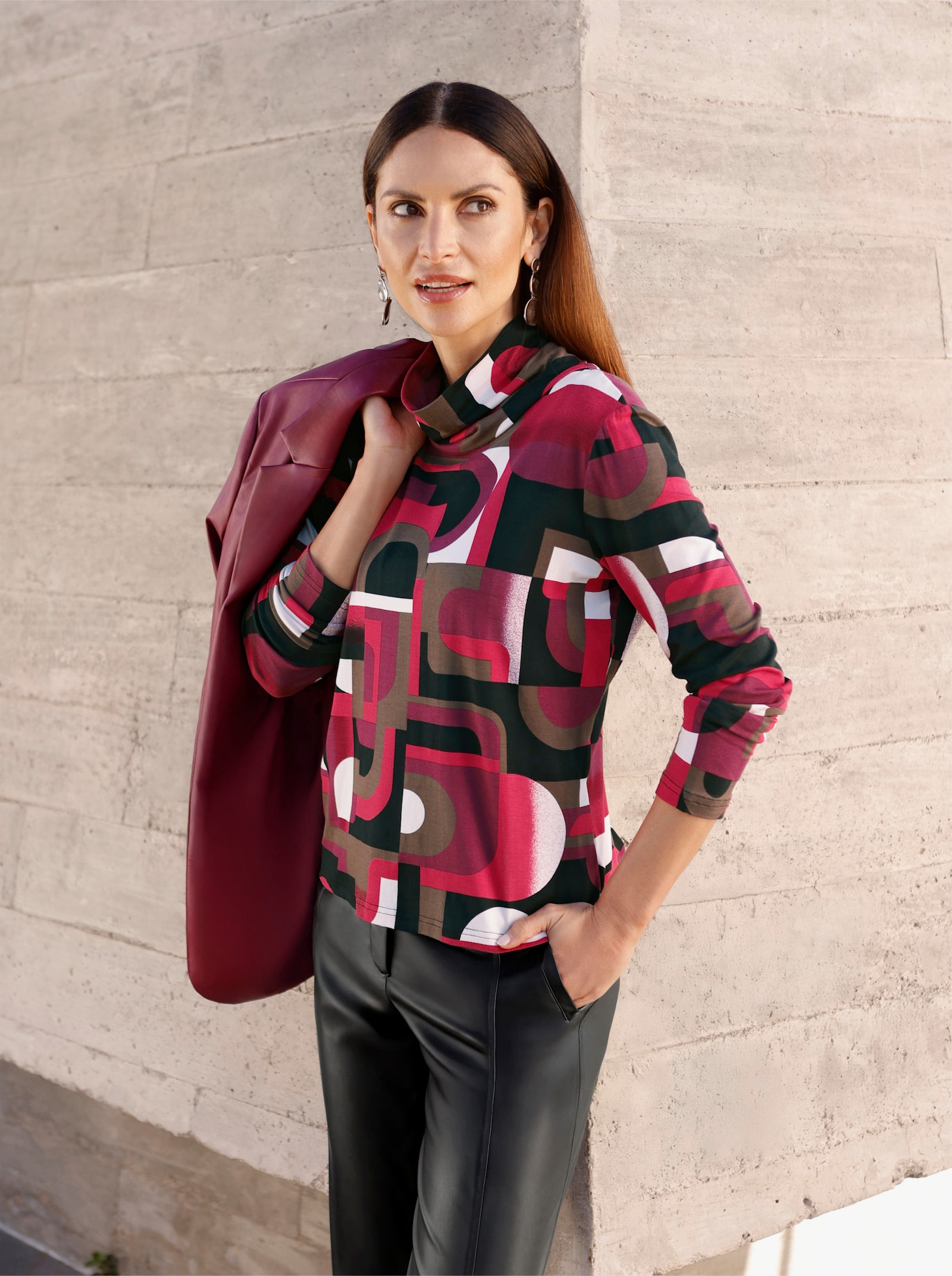 Rollkragenshirt mit grafischem Druck - bordeaux-schoko-bedruckt