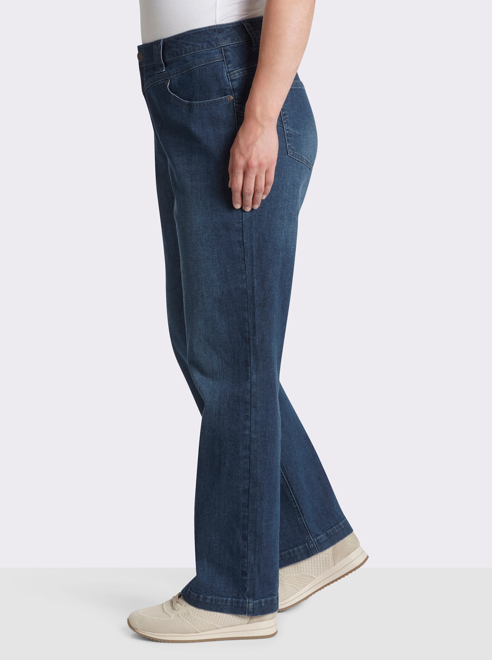 sheego Jeans mit weitem Oberschenkel, im Barrel-Leg - blue-stone-washed