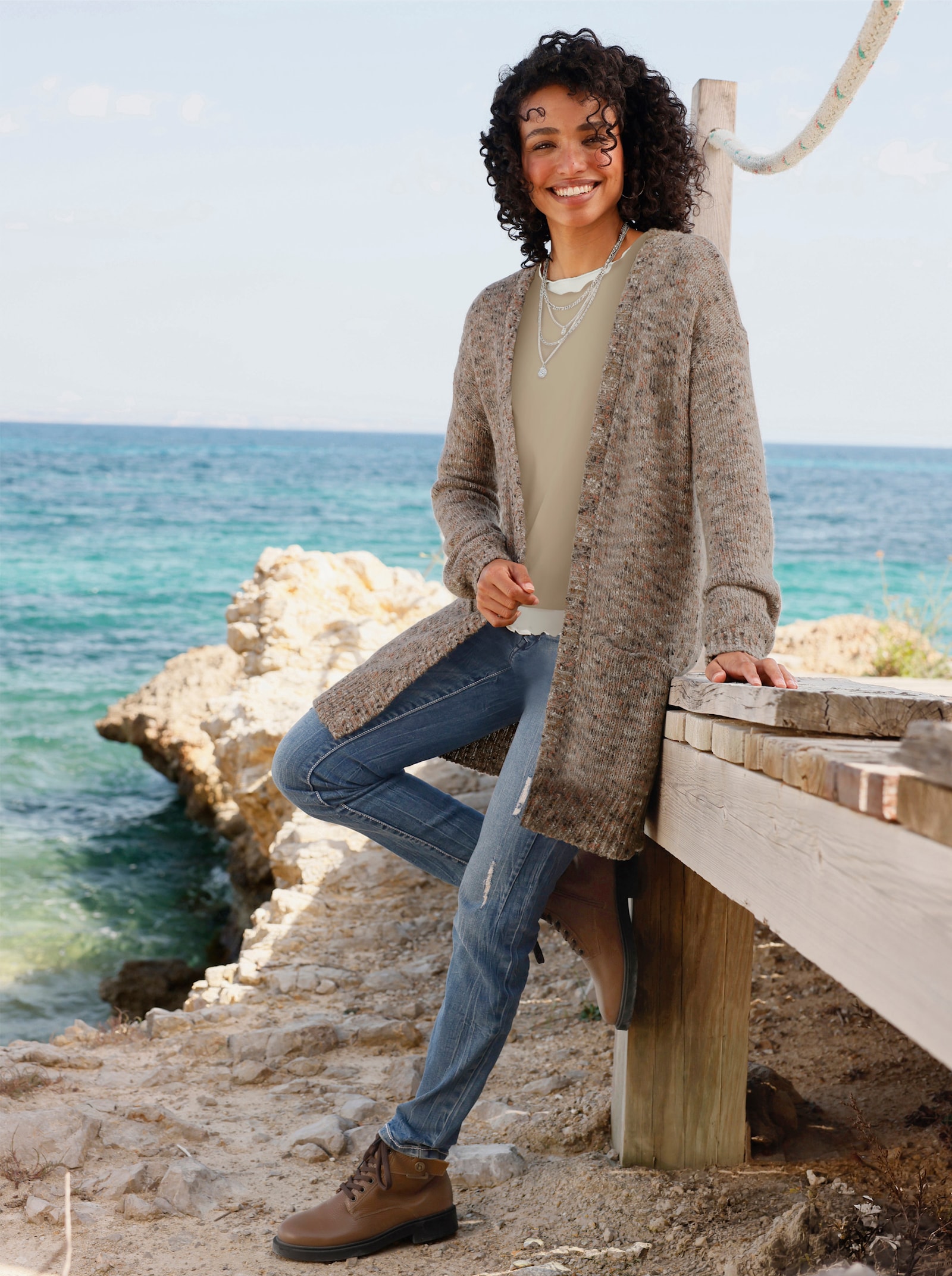 heine Strickjacke aus Bouclé-Garn - taupe-papaya-meliert