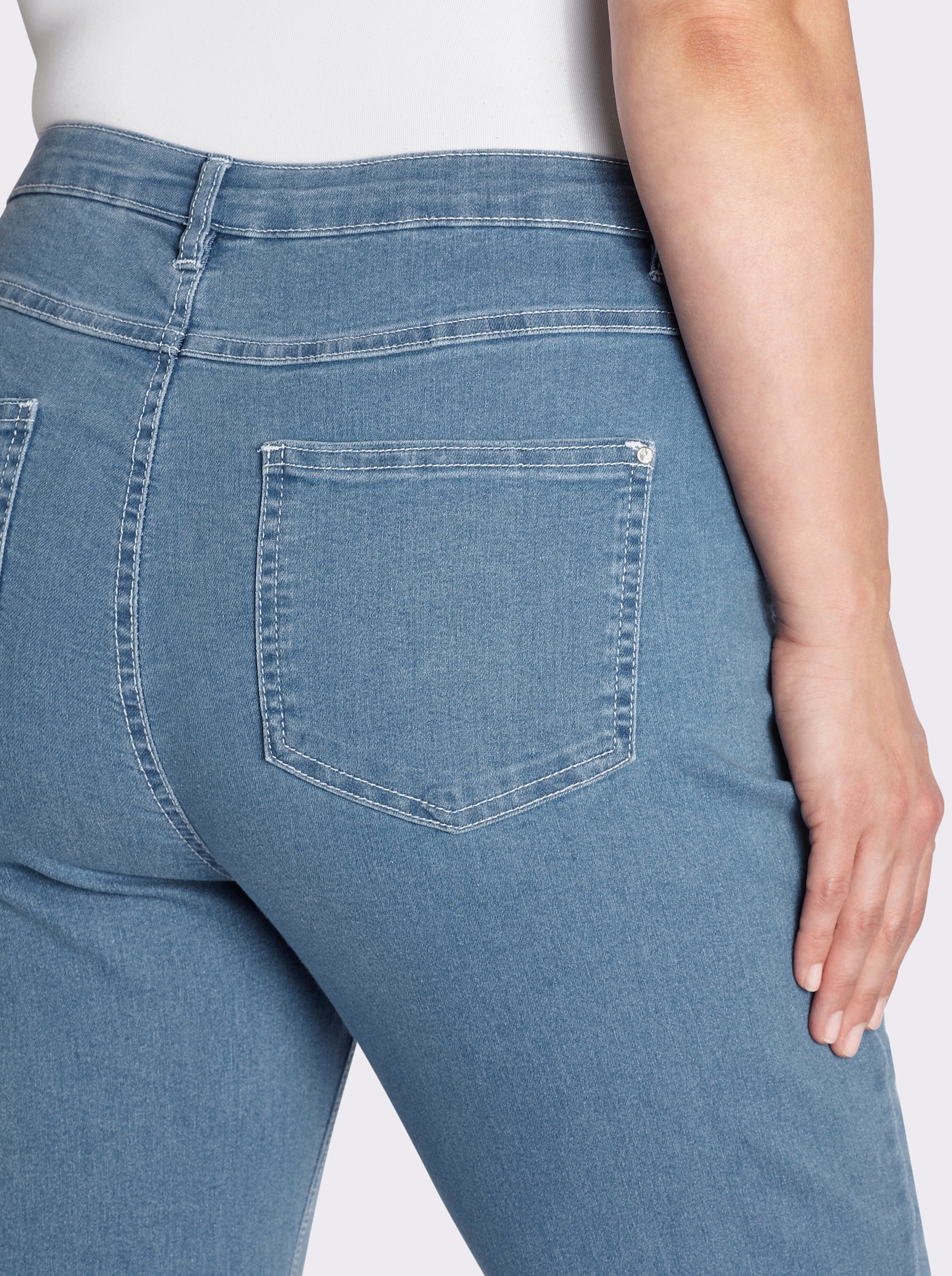 7/8-Jeans mit Stretch-Anteil - blue-bleached