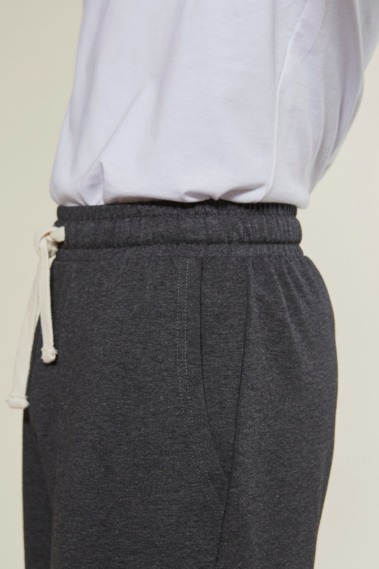 KangaROOS Sweatshorts - anthrazit-meliert