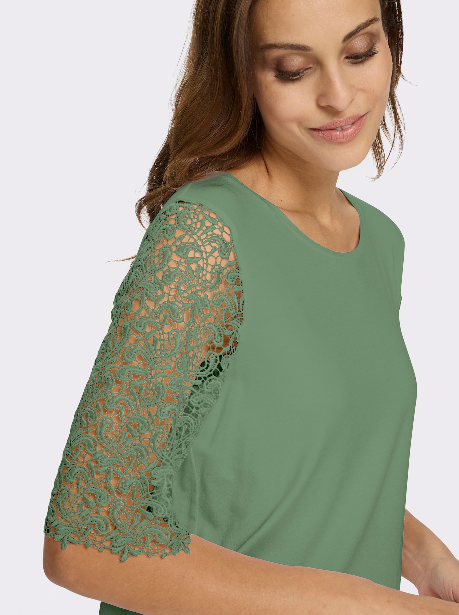 Spitzenshirt mit 95% Viskose - eucalyptus