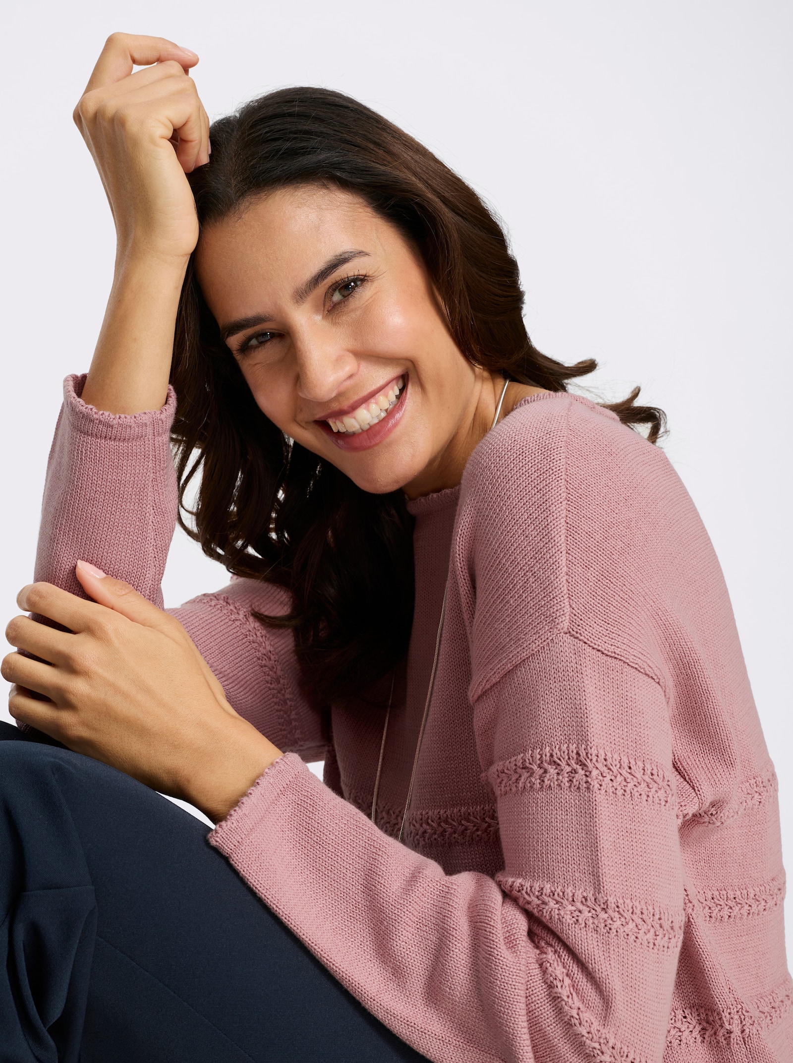 Pullover mit U-Boot-Ausschnitt - hortensie