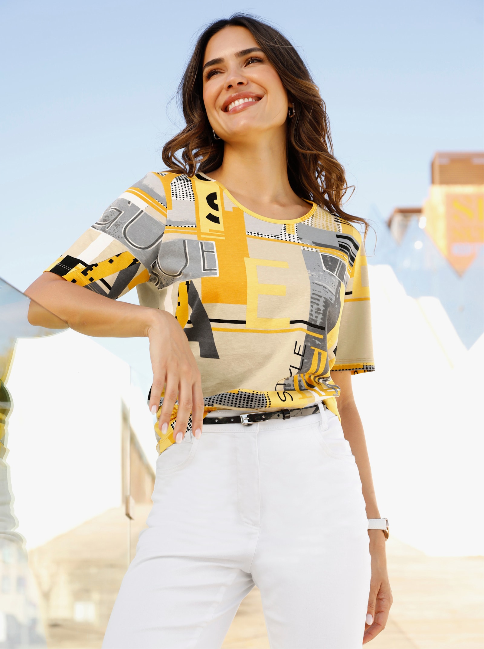 Kurzarmshirt allover bedruckt, Baumwolle - ocker-sand-bedruckt