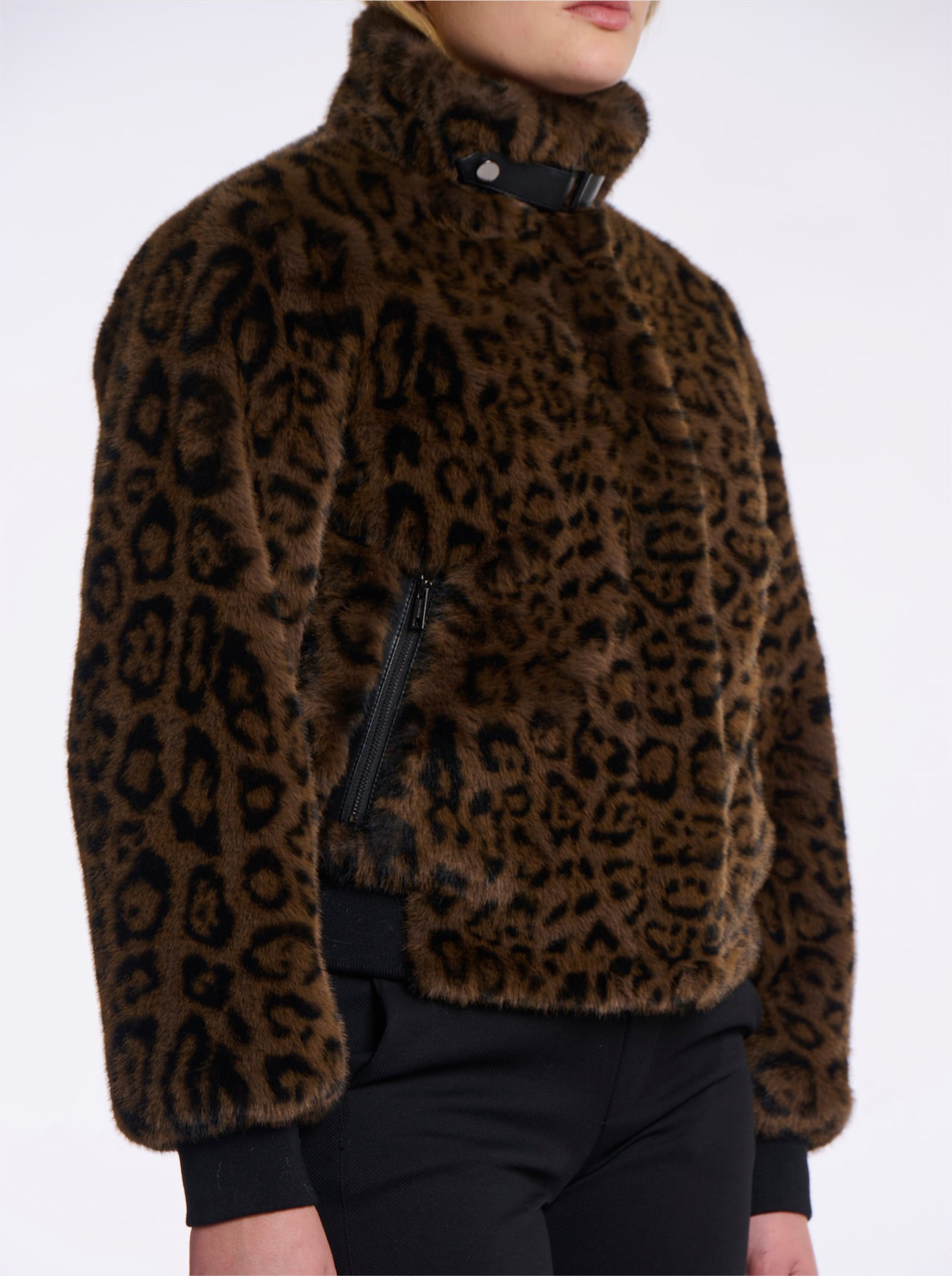 Rino & Pelle Fellimitatjacke mit Leo-Muster - braun-schwarz-gemustert