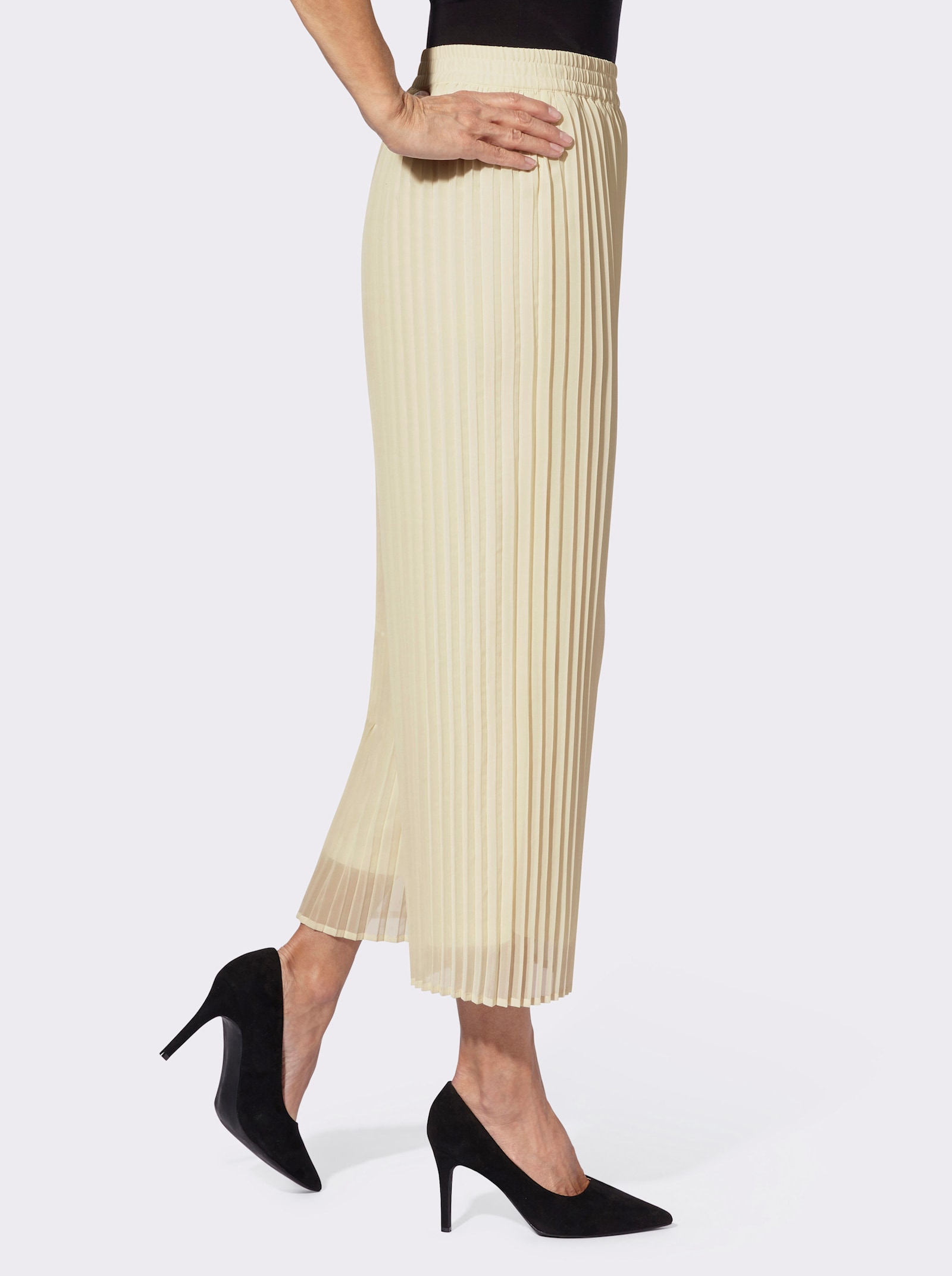 Schlupfhose in Plissee-Qualität - champagner