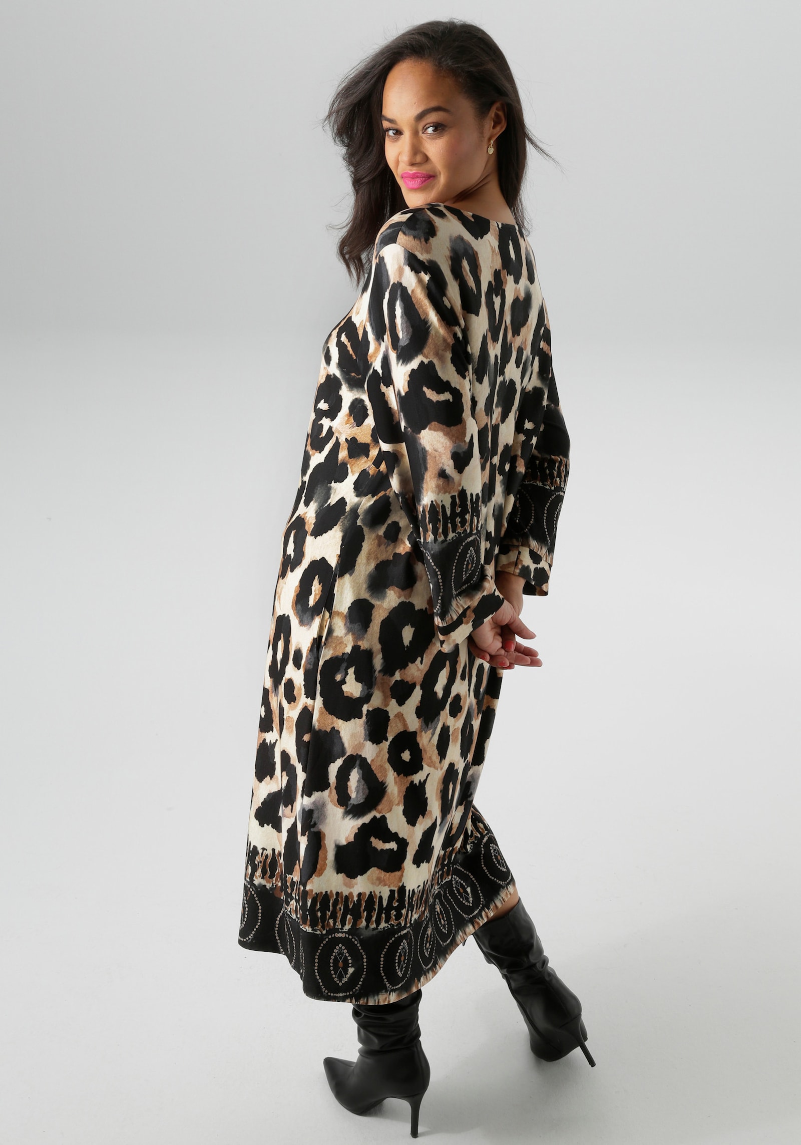 Aniston PLUS Jerseykleid - leoprint
