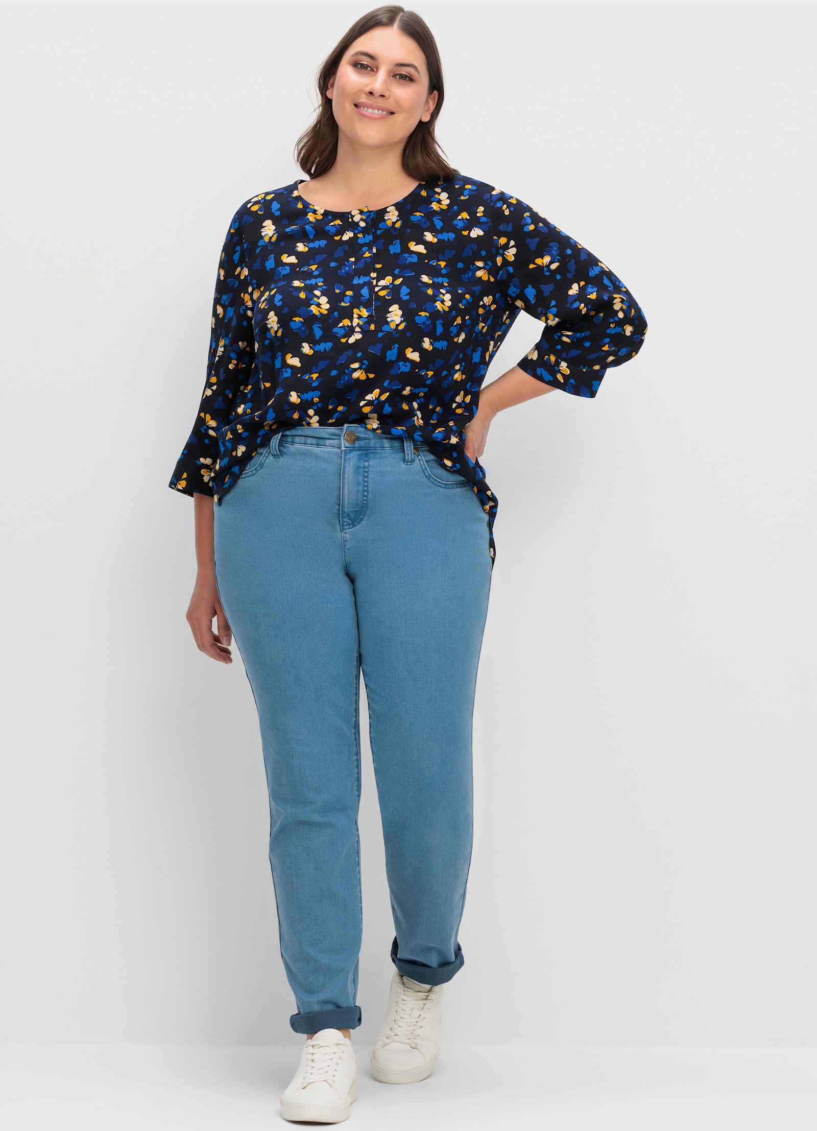 sheego Tunika mit Blumendruck und Knopfleiste - tiefblau-gemustert