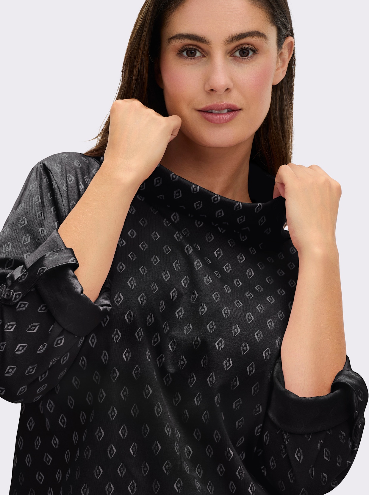 Rollkragenshirt Mit Krempel-Ärmel - schwarz-ecru-bedruckt