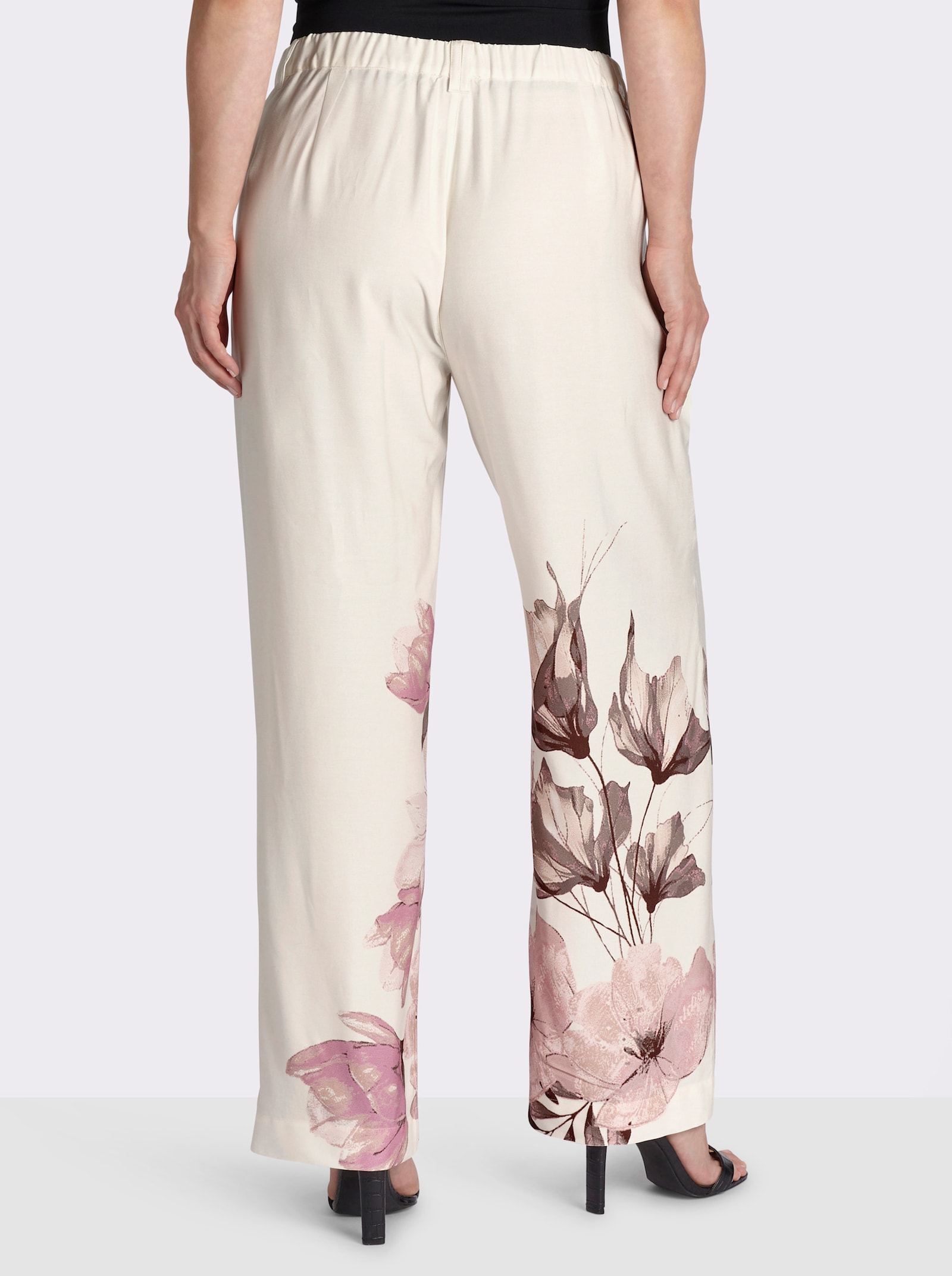 sheego Broek met bloemenprint - champagne/poudre bedrukt