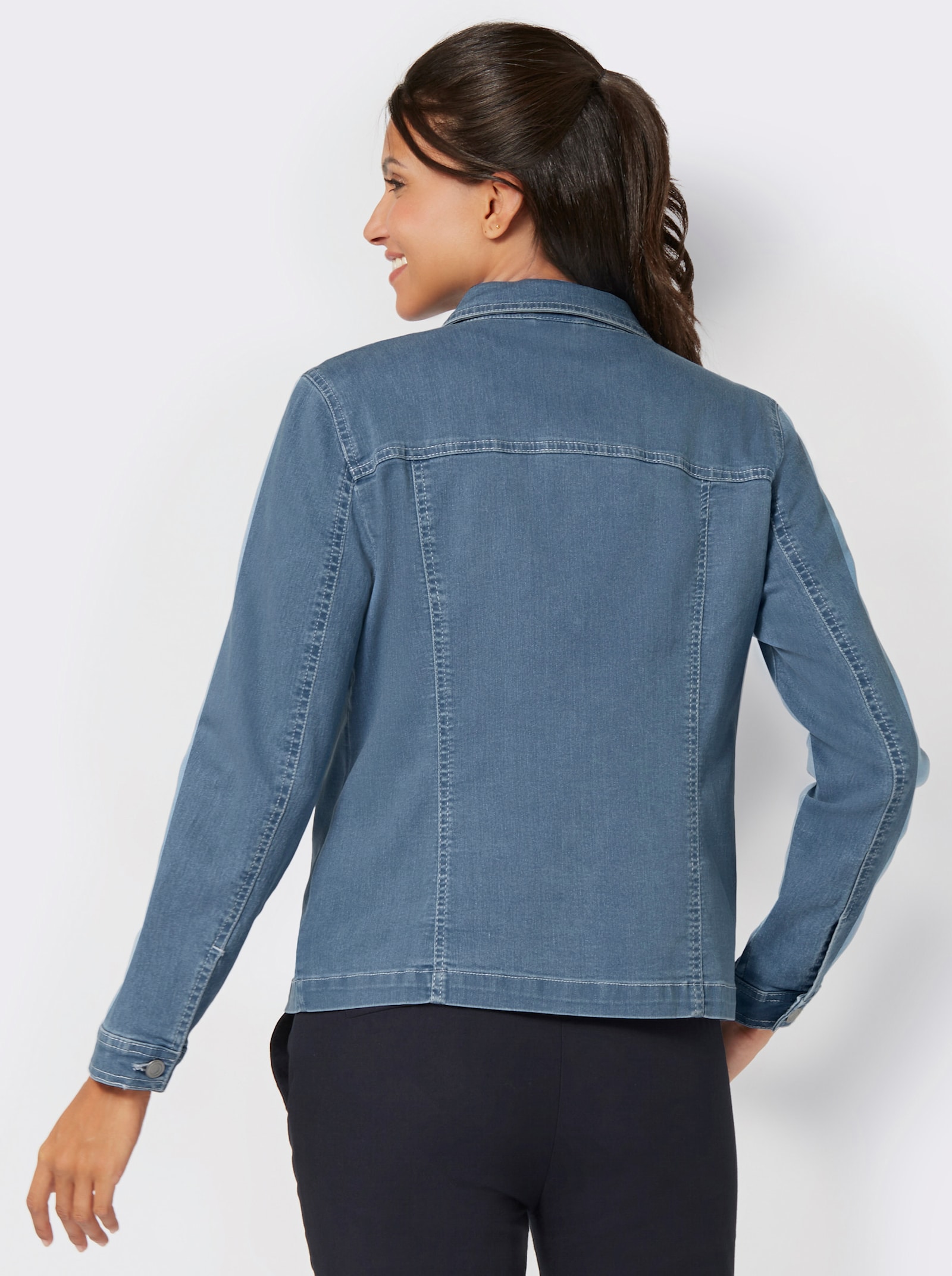 Jeansjacke mit aufgesetzten Brusttaschen - blue-bleached
