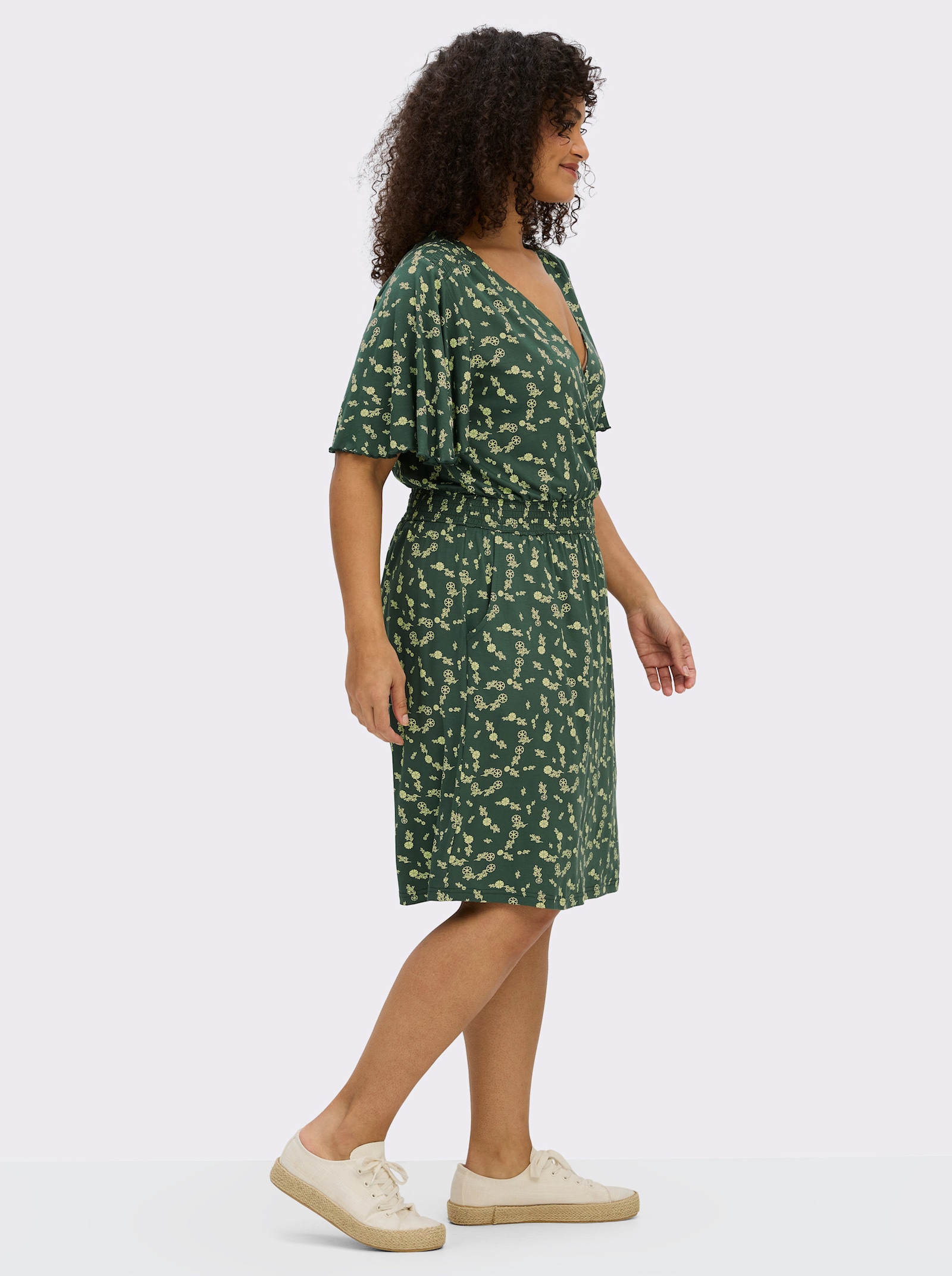 sheego Jerseykleid mit Flügelärmeln - moos-pistazie-bedruckt