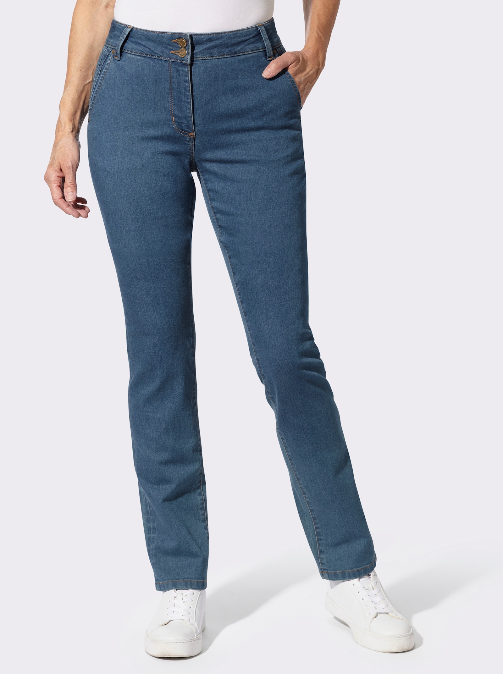 Jeans mit kontrastfarbigen Ziernähten - blue-bleached