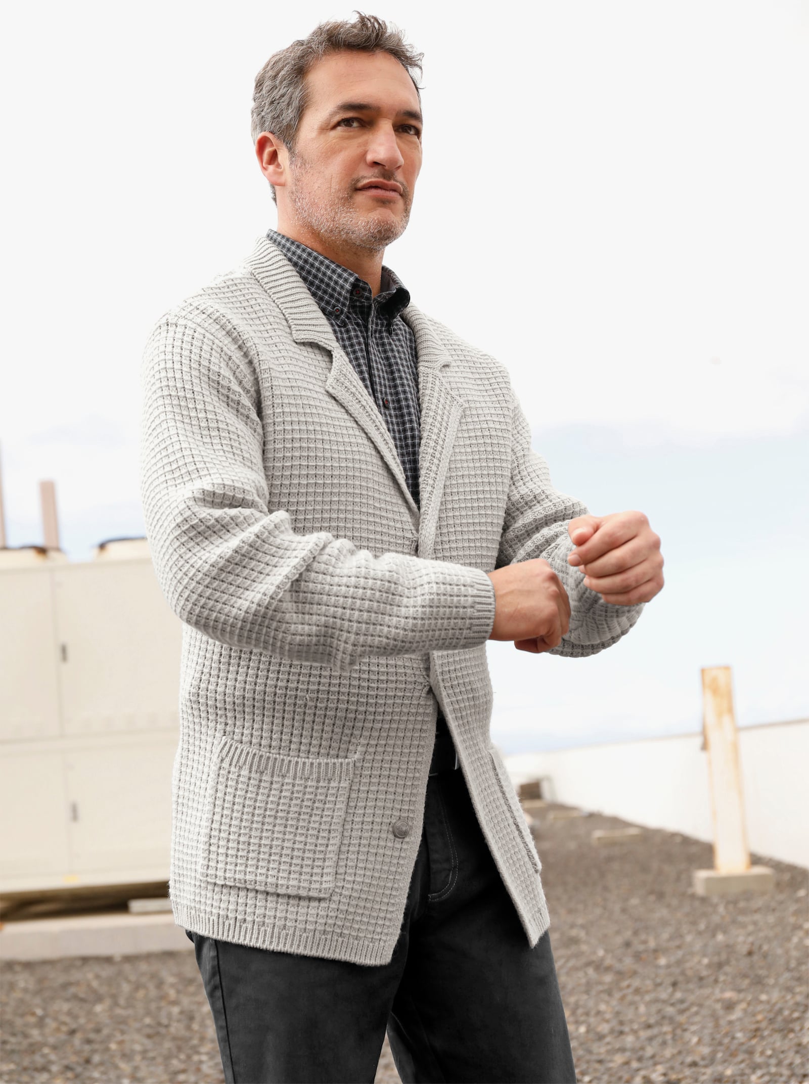 Marco Donati Strickjacke mit aufgesetzten Taschen - hellgrau