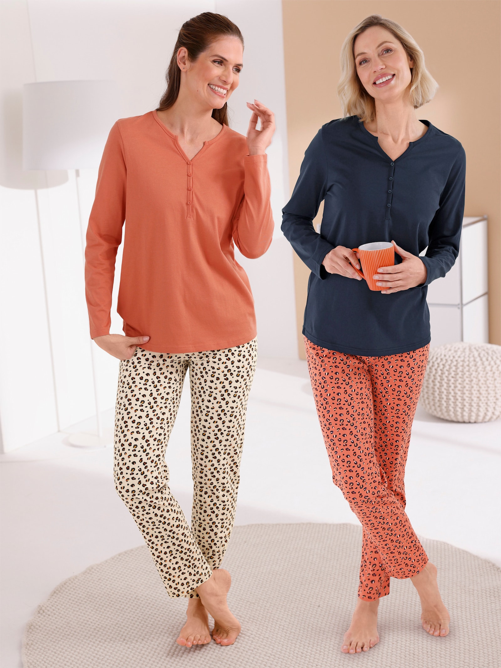 wäschepur Schlafanzüge aus reiner Baumwolle - marine-papaya-bedruckt + papaya-elfenbein-bedruckt
