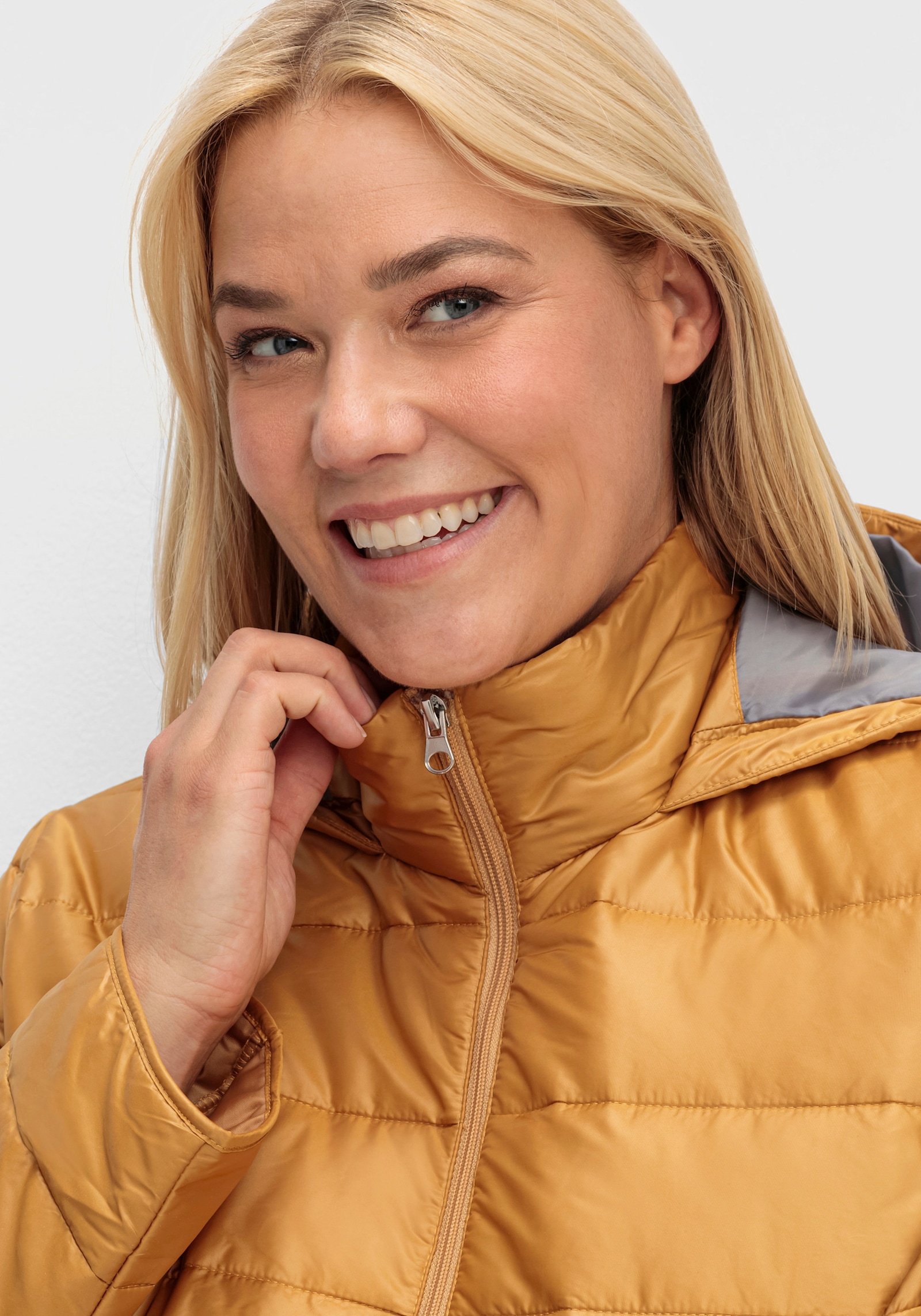 Steppjacke mit Kapuze, wärmend - senfgelb