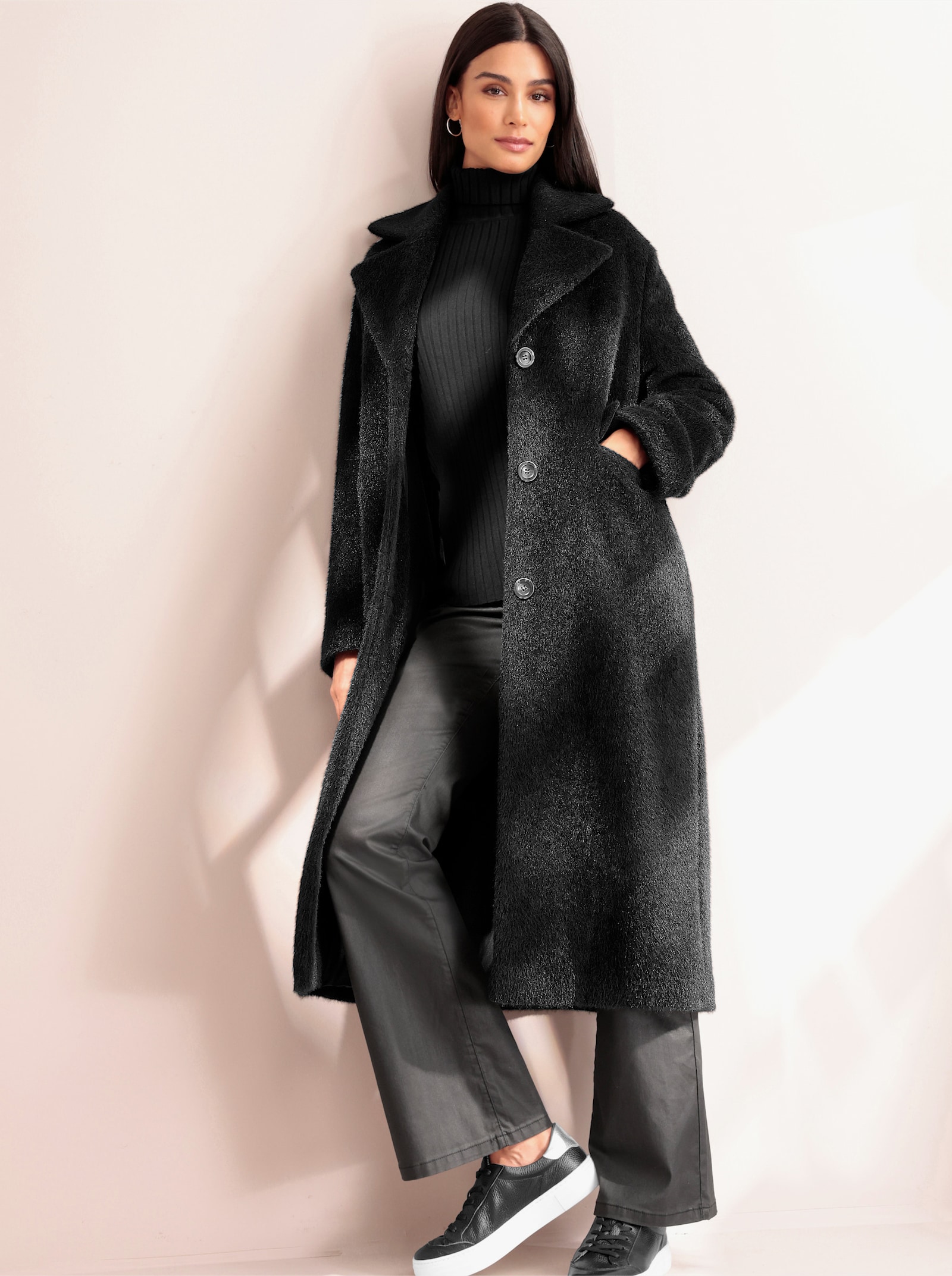 heine Wintermantel in flauschiger Optik - schwarz