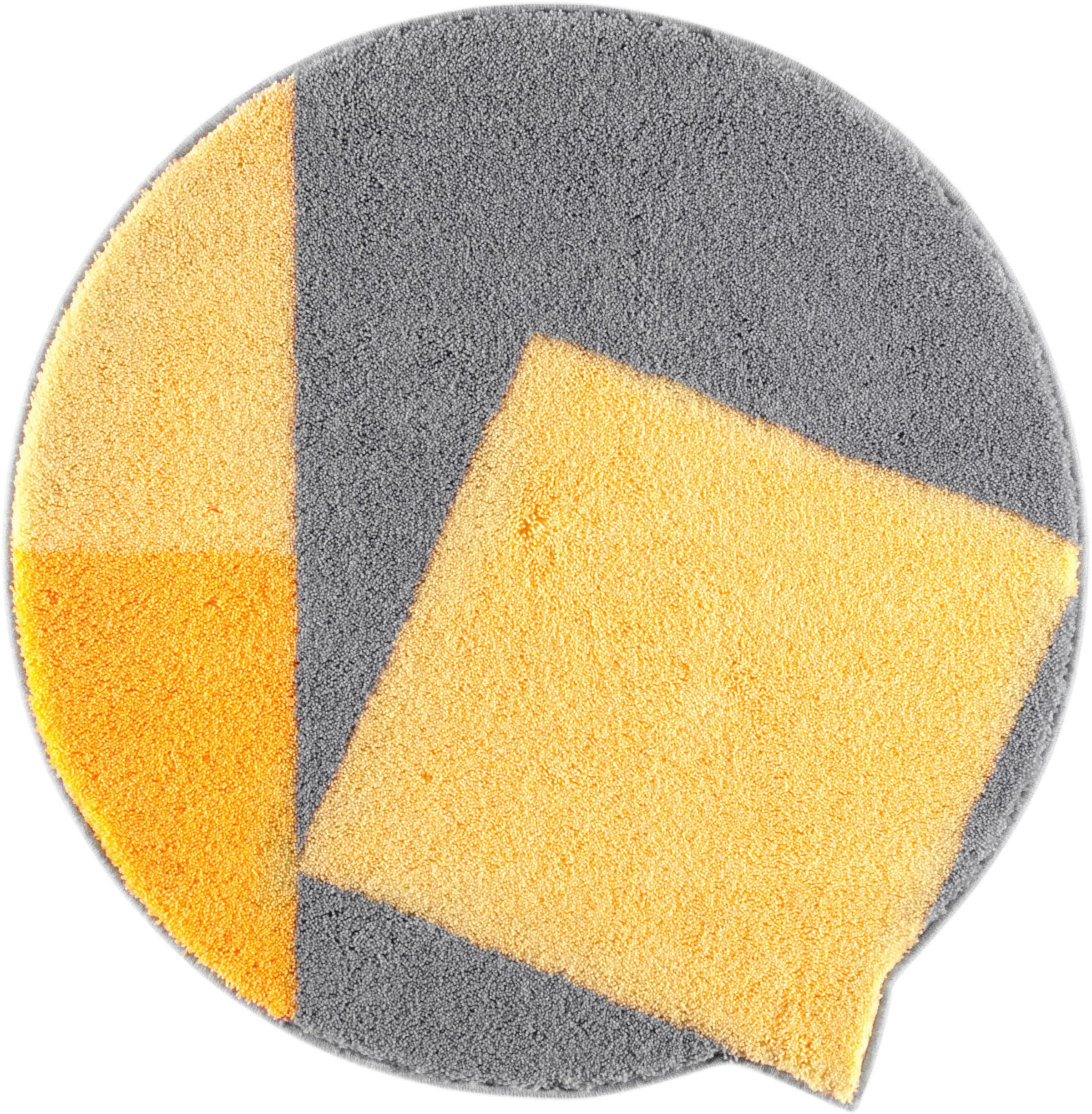 Badgarnitur in günstig Kaufen-Badgarnitur in gelb-grau von Grund. Badgarnitur in gelb-grau von Grund <![CDATA[Badgarnitur Weicher Flor. Rückseite rutschhemmend beschichtet. Für Fußbodenheizung geeignet.]]>. 