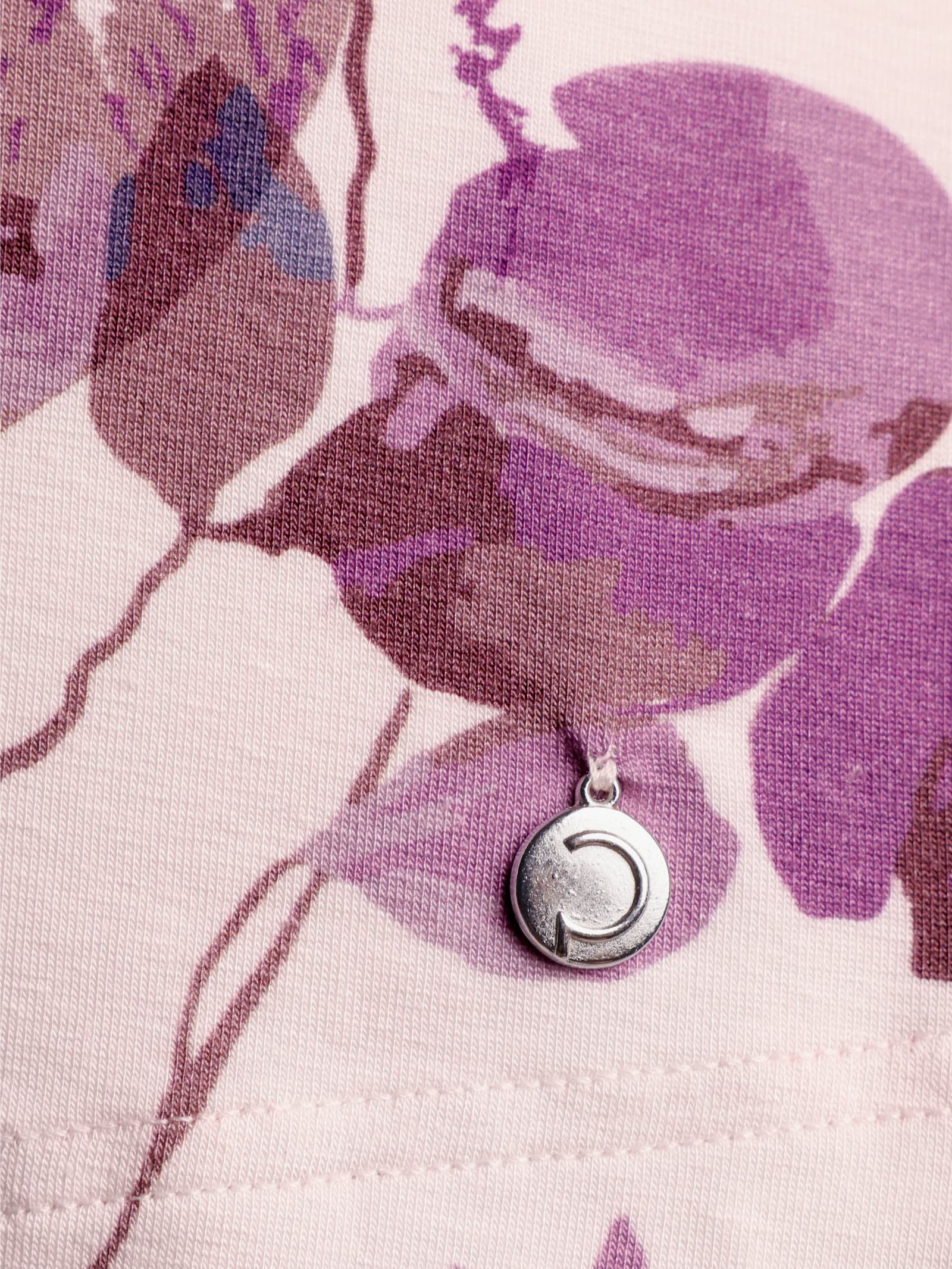 CREATION L PREMIUM V-Shirt mit Spitzenband am Ausschnitt - weiß-erdbeere-bedruckt