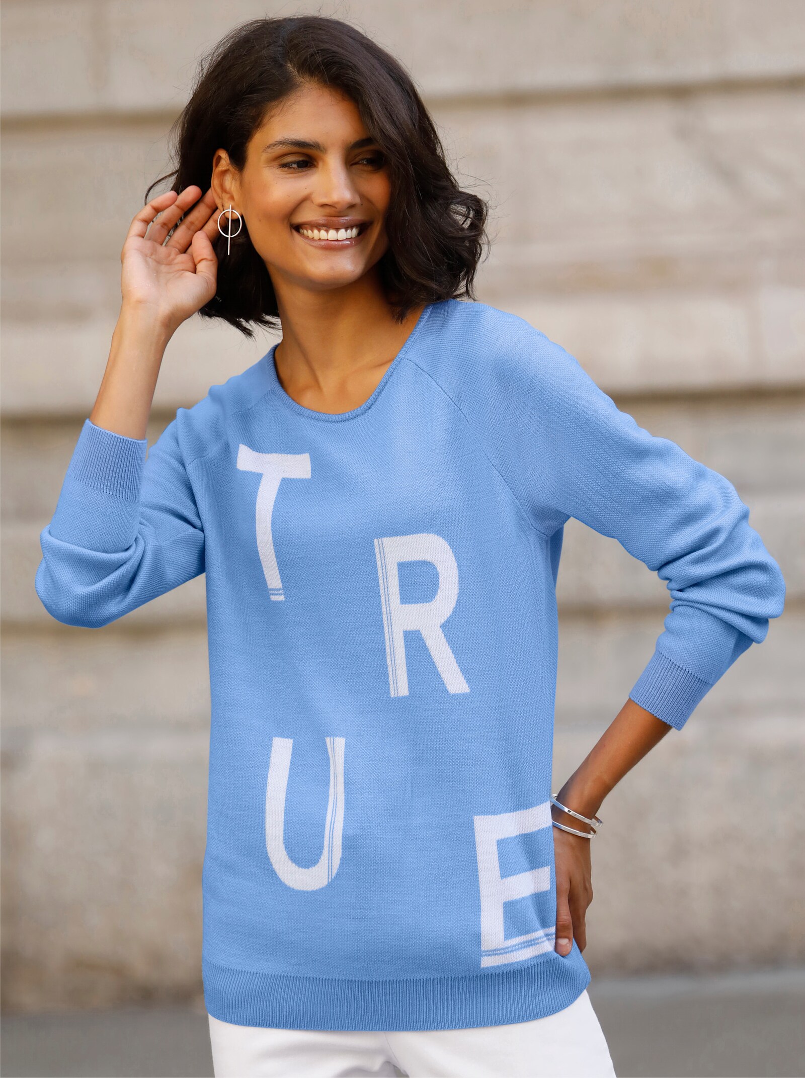 Pullover met lange mouwen en letterpatroon - hemelsblauw/wit gedessineerd