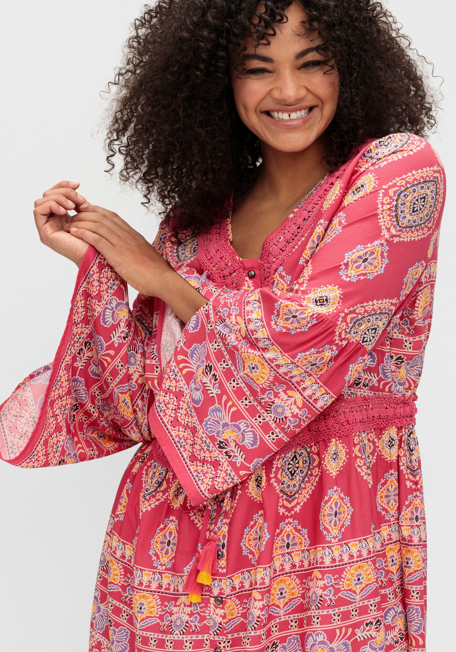 sheego by Joe Browns Lange blouse met trompetmouwen - rood gedessineerd