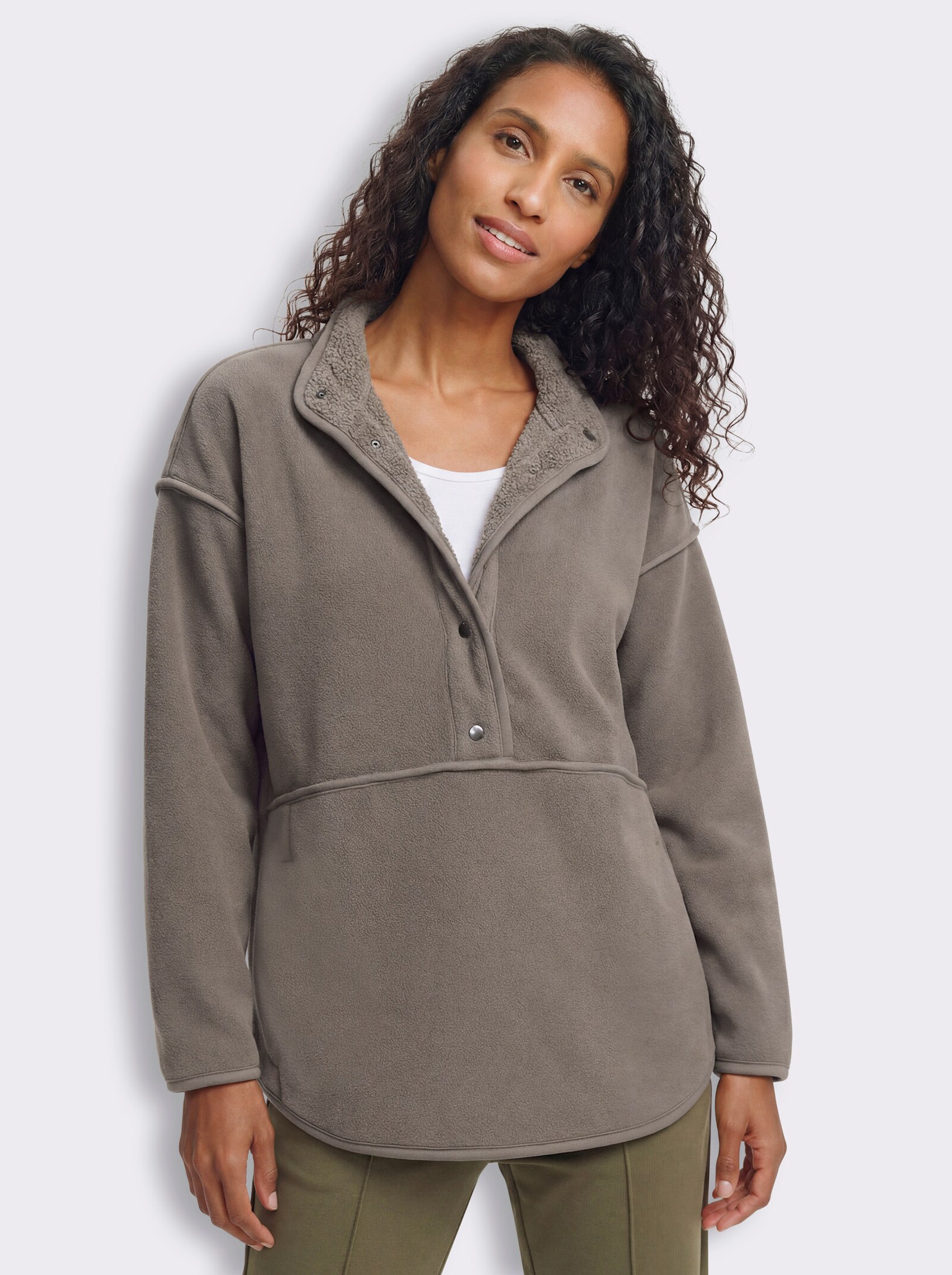 heine Wendeshirt aus Teddy-Fleece - taupe