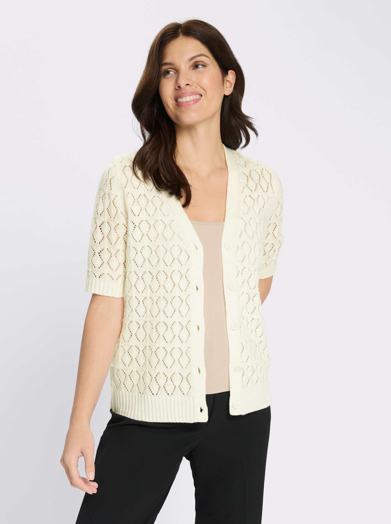 Ajourstrickjacke zum Knöpfen - ecru