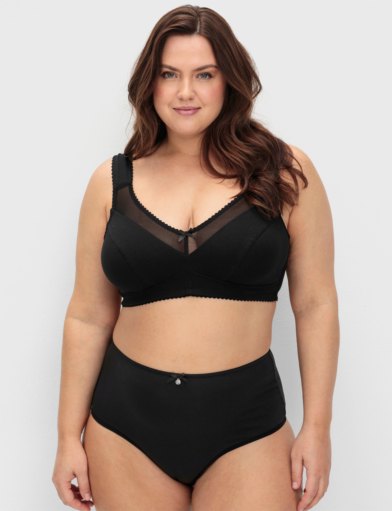 sheego String im Doppelpack, im High-Waist-Schnitt - schwarz + schwarz