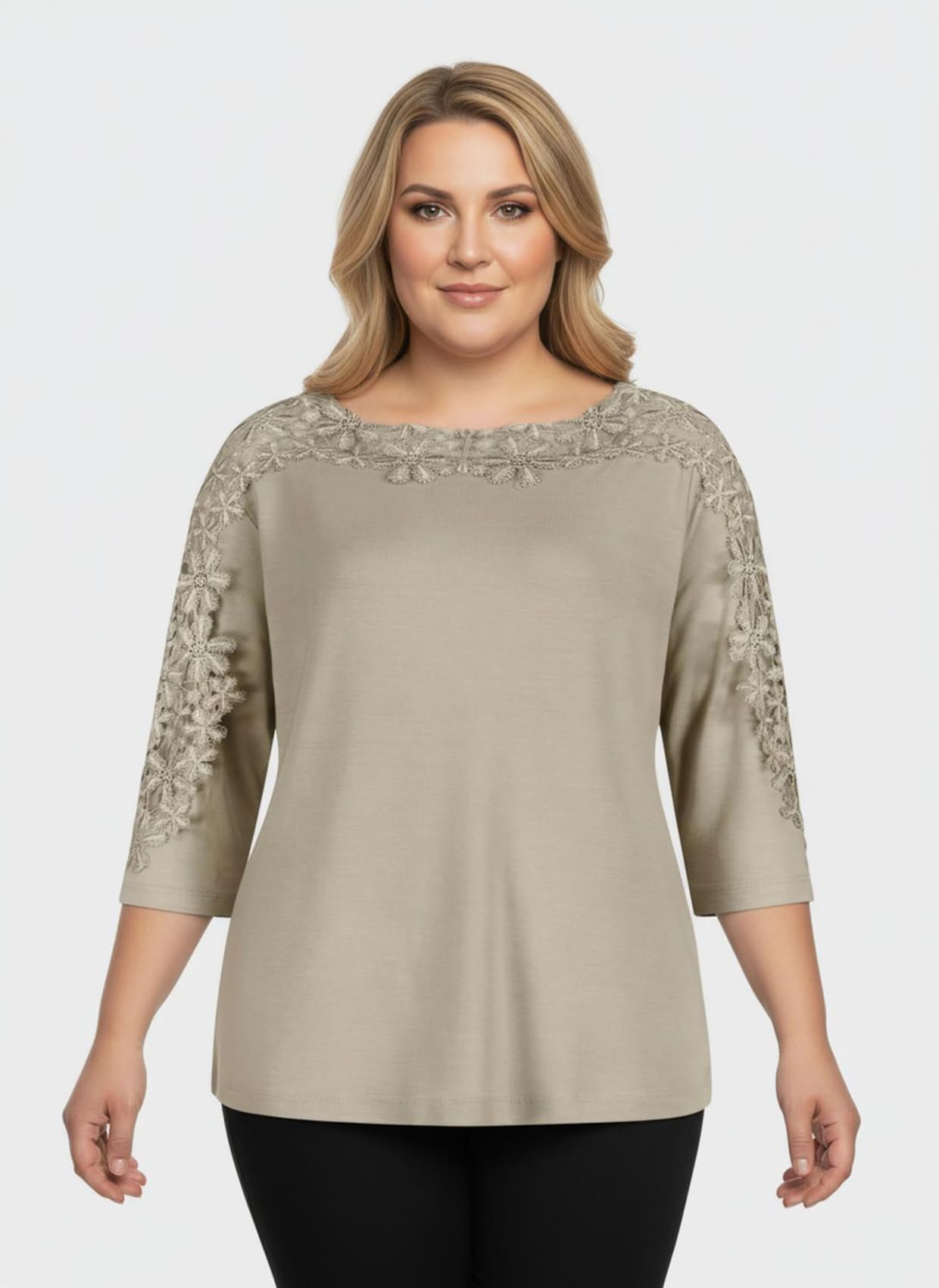 Spitzenshirt mit U-Boot-Ausschnitt - sand