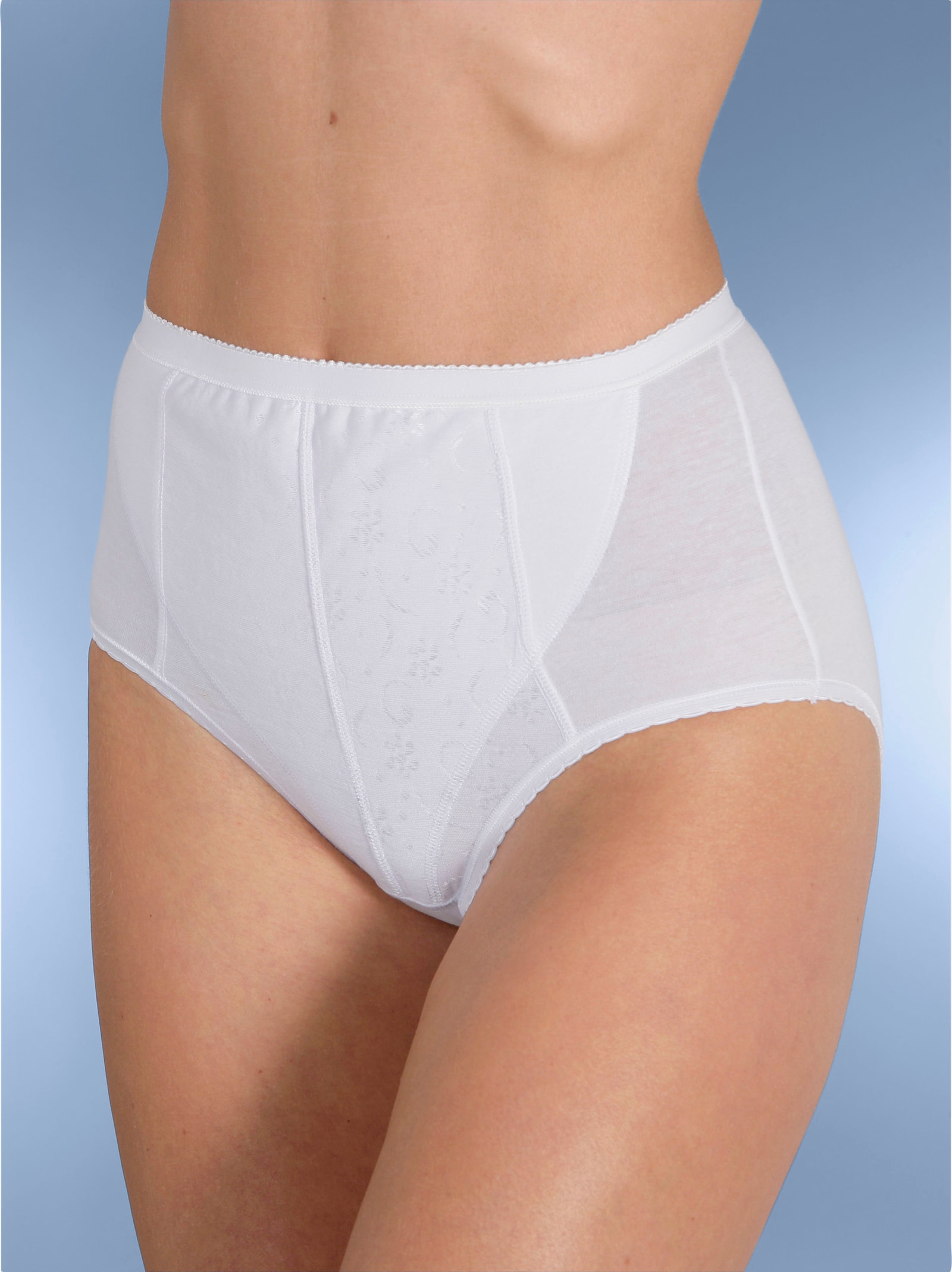 wäschepur Formslip mit verstärkter Patte vorne - weiß