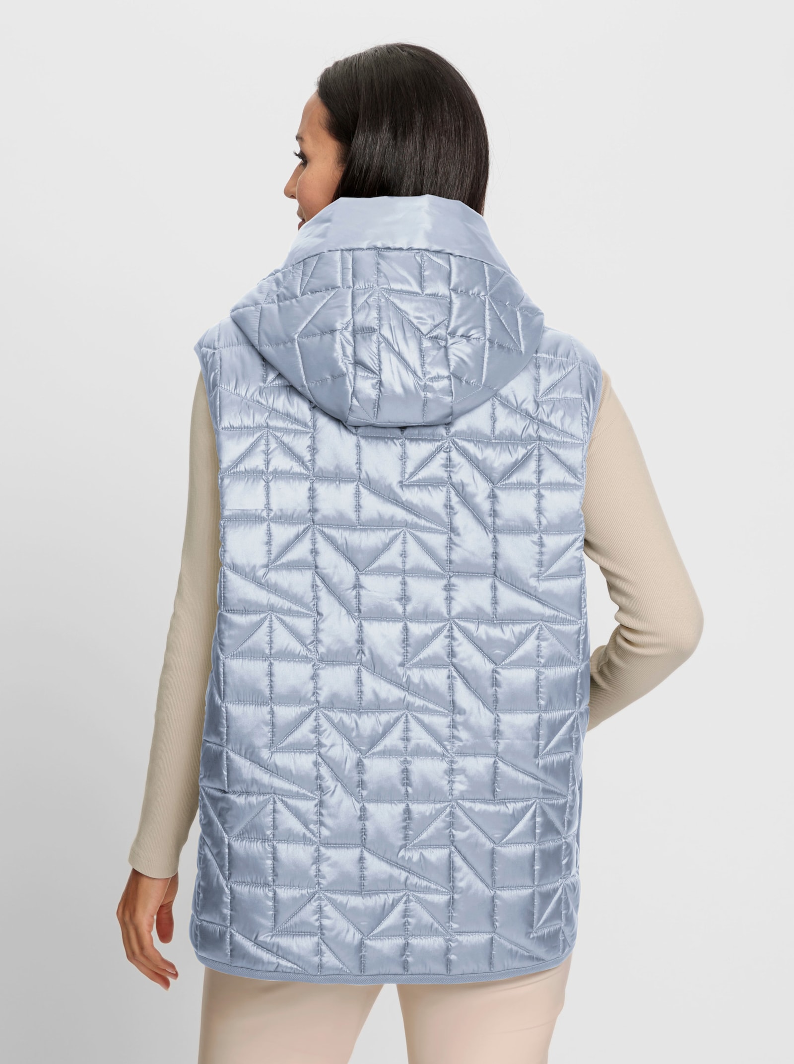 heine Steppweste mit knöpfbaren Seitenschlitzen - hellblau