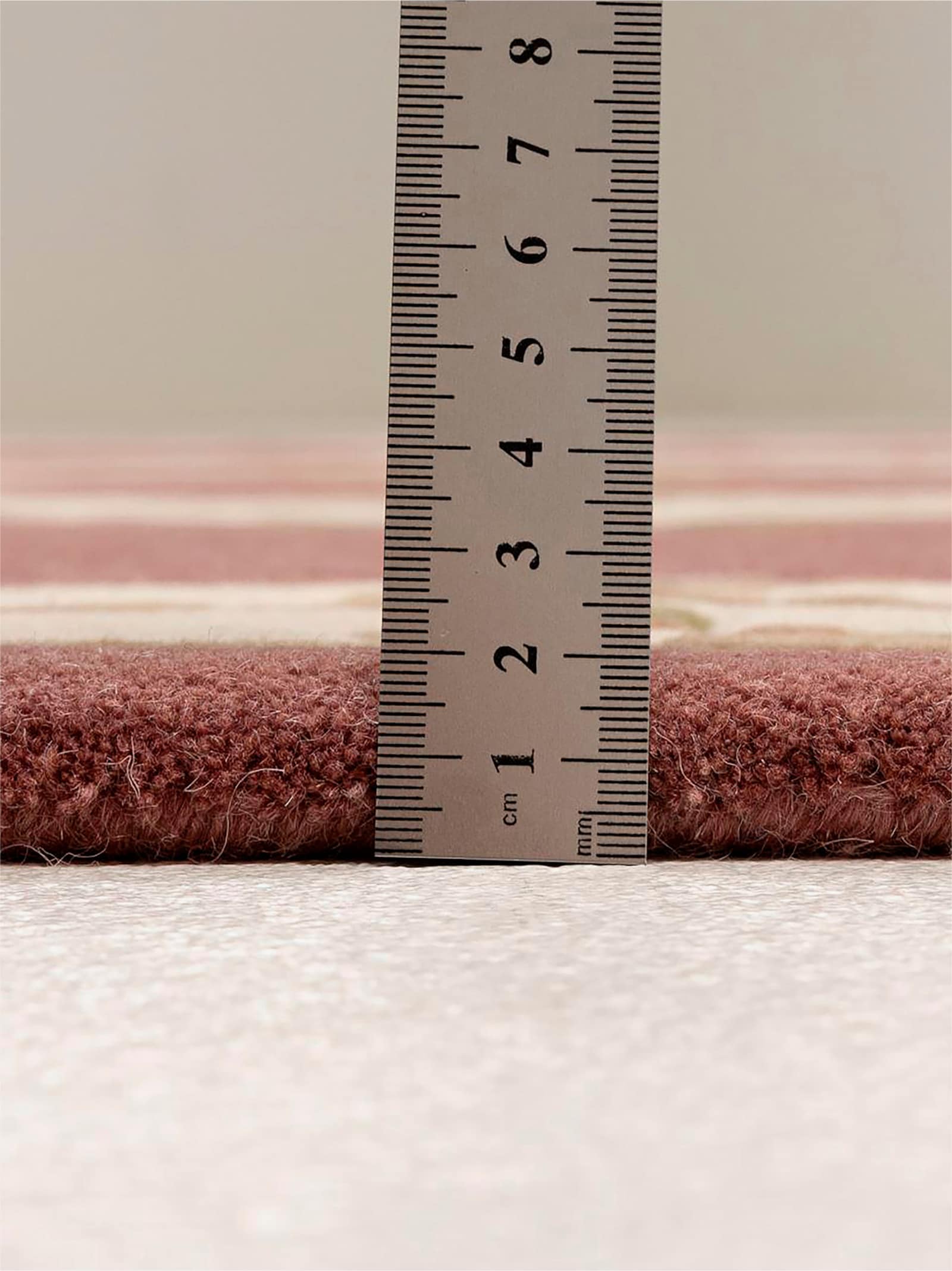 Theko Teppich - rosé-gemustert