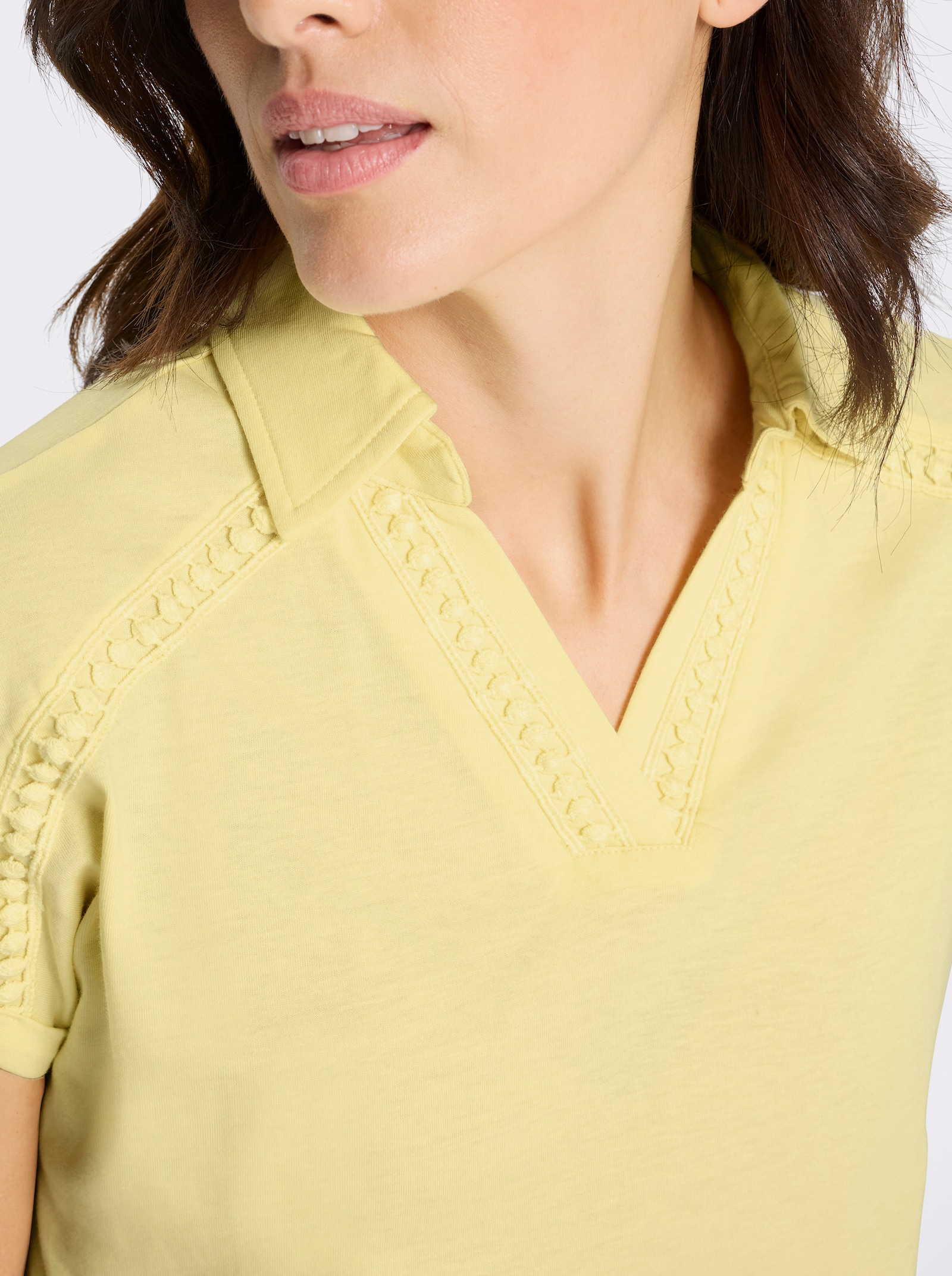 Polokošeľa s čipk. lemom - citrónová