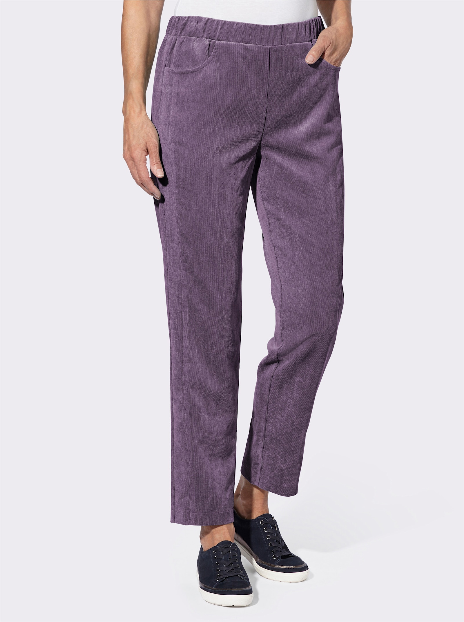 Cordhose in knöchelfreier Länge - feige