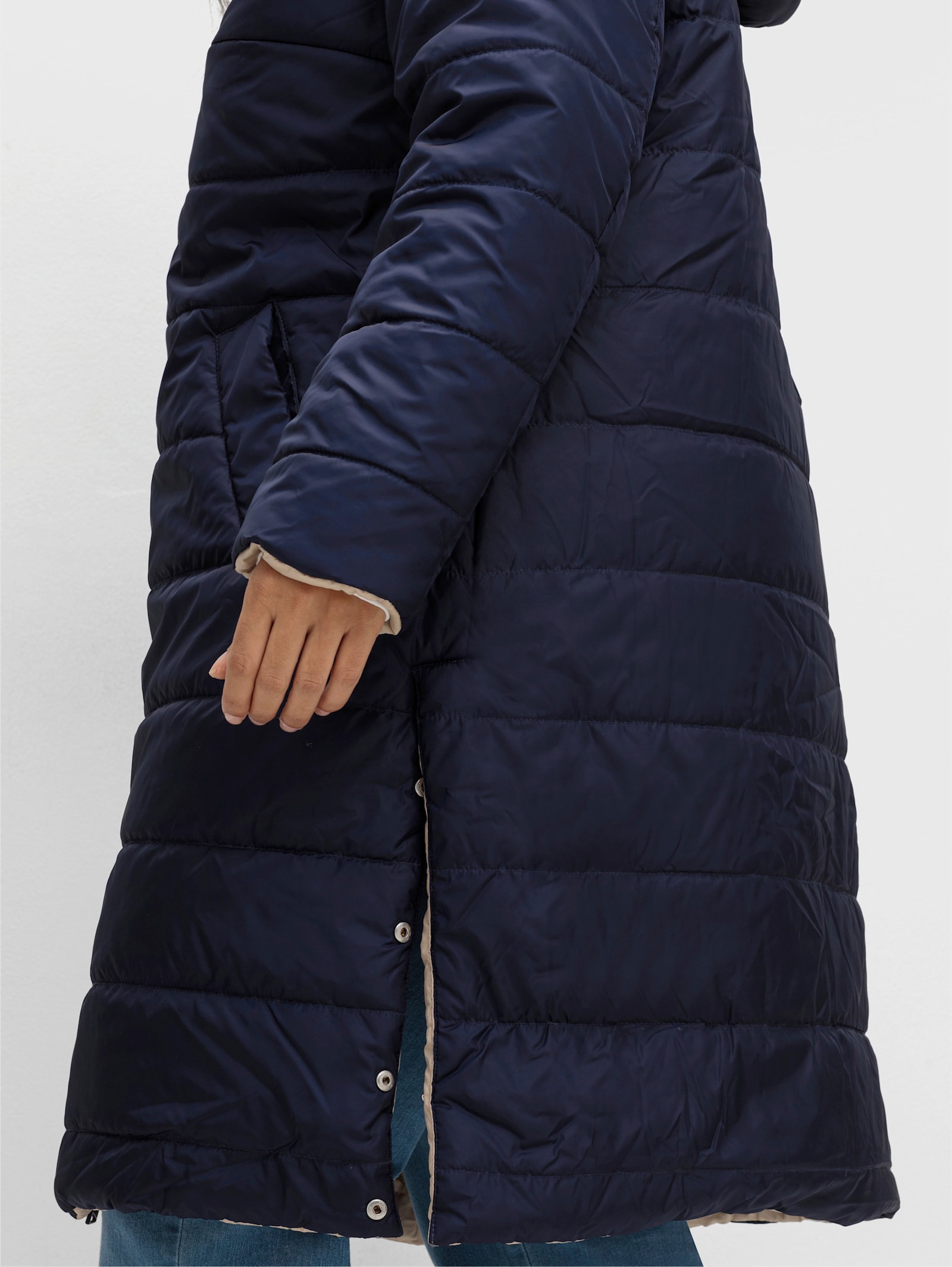 Steppmantel zum Wenden, wattiert - marine-beige