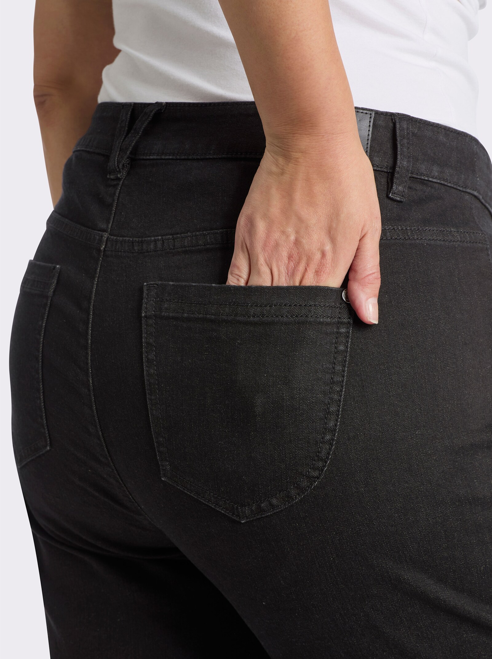 sheego Jeans mit weitem Beinschnitt - black-denim