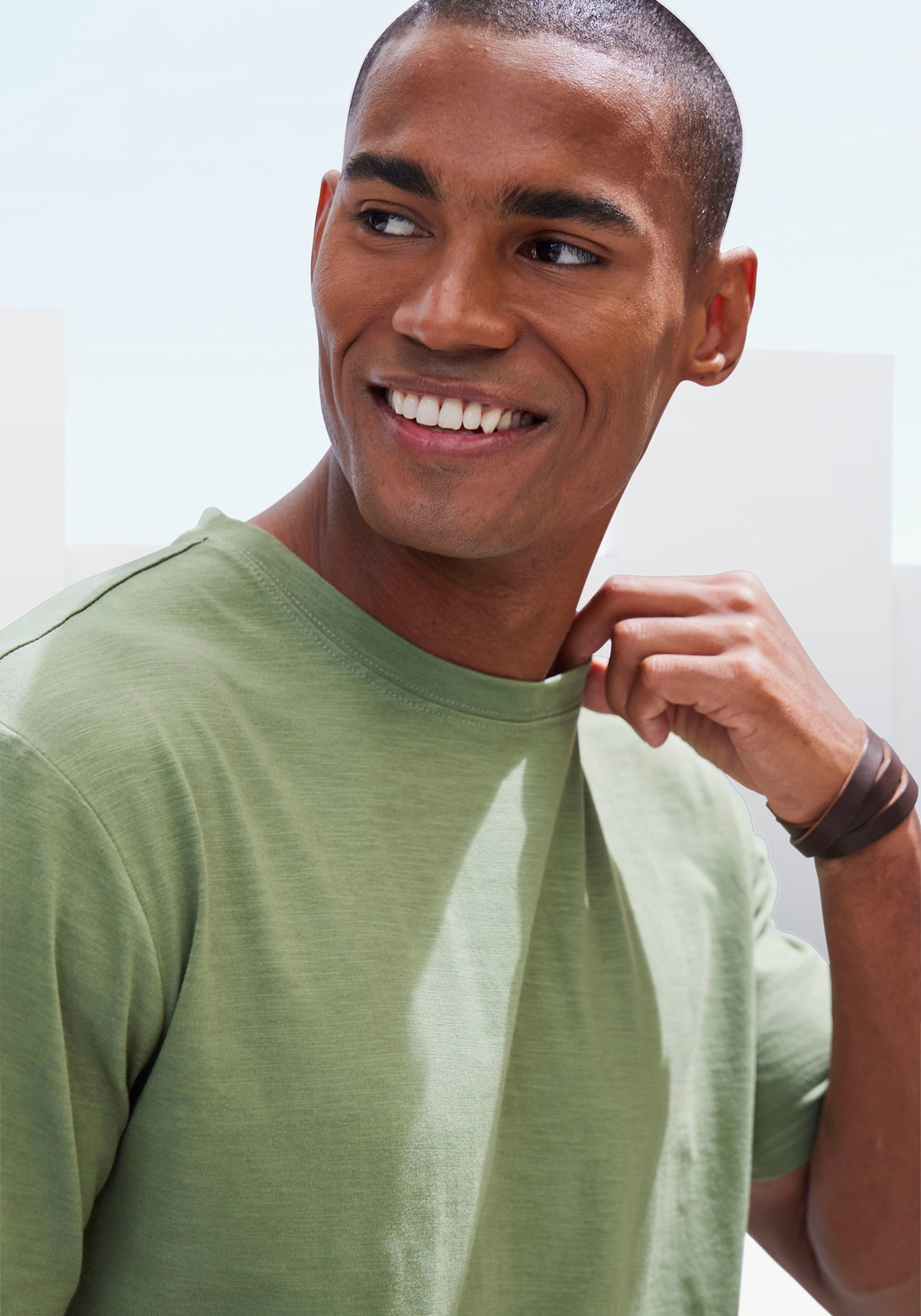 T-Shirt - khaki
