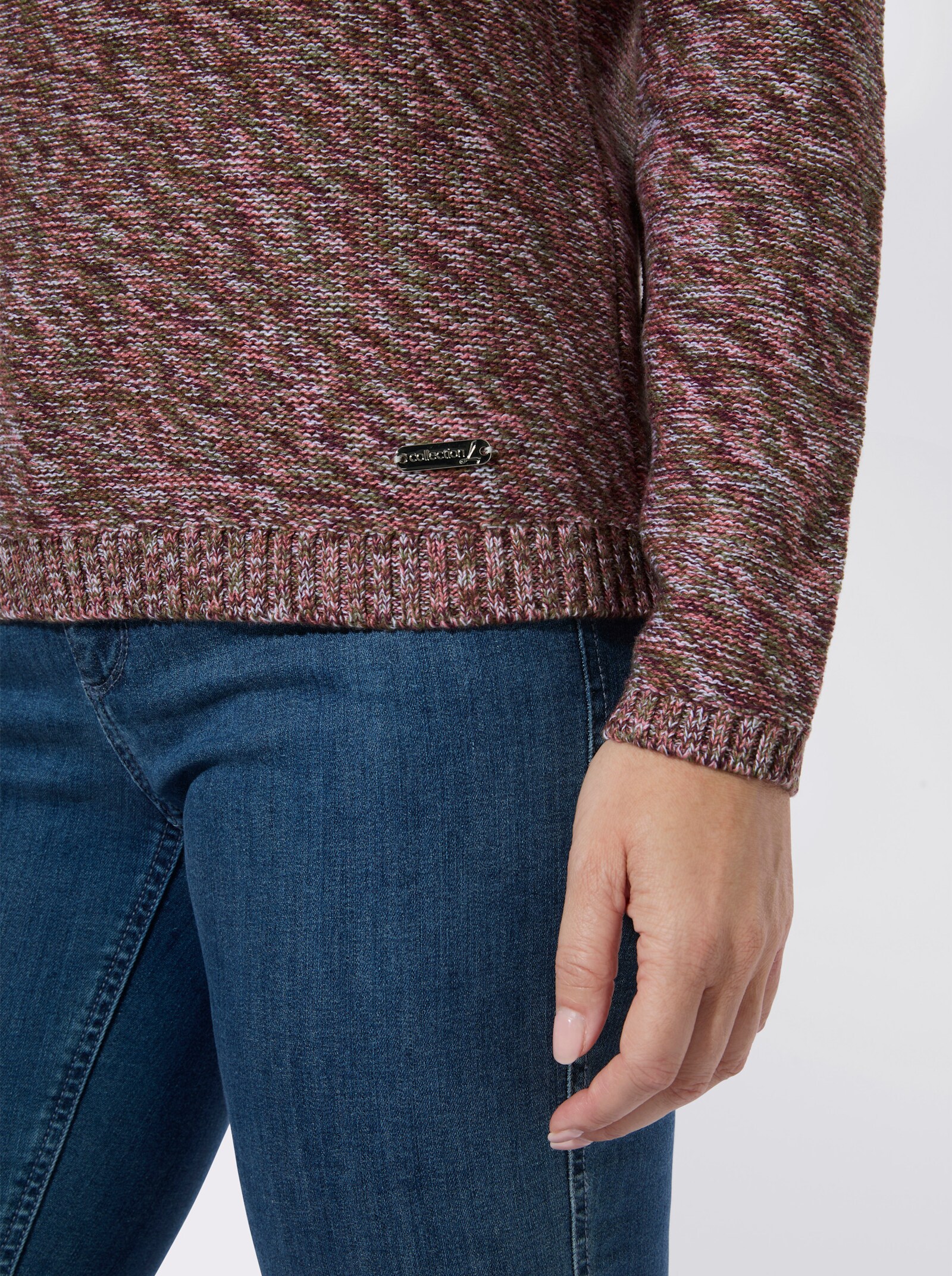 V-Ausschnitt-Pullover in attraktiver Melange-Optik - ecru-flamingo-meliert