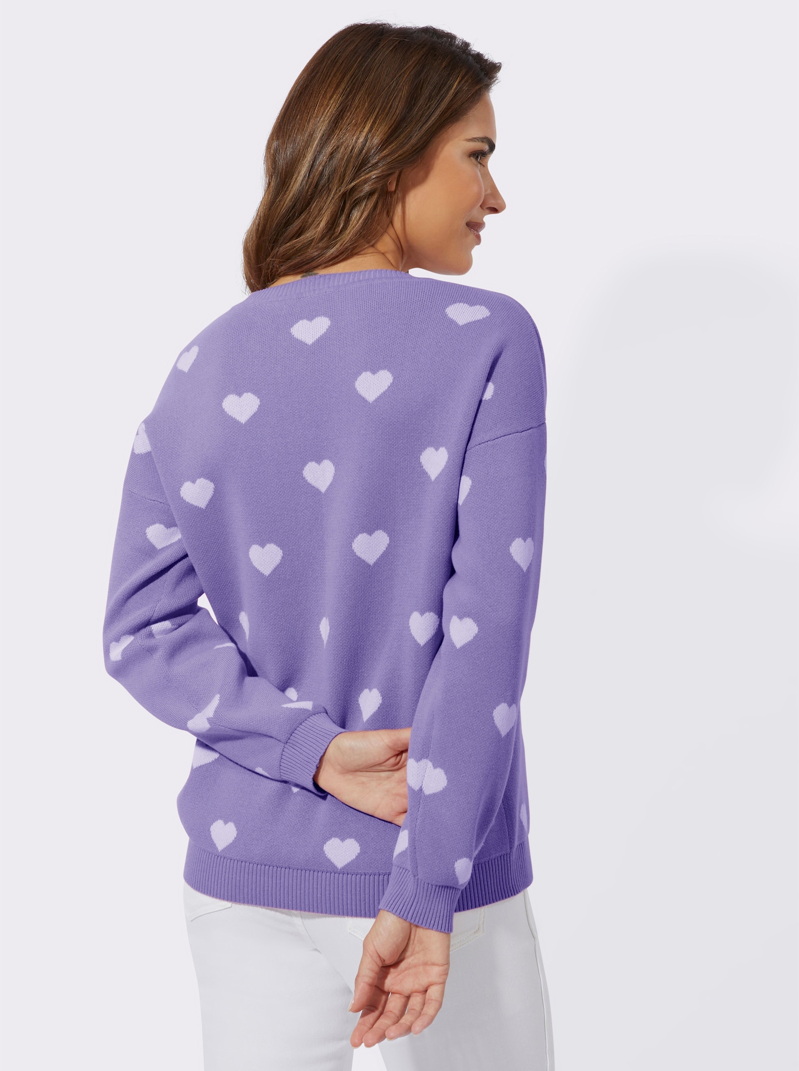 Langarm-Pullover mit Herz-Motiven - lavendel-weiss-gemustert