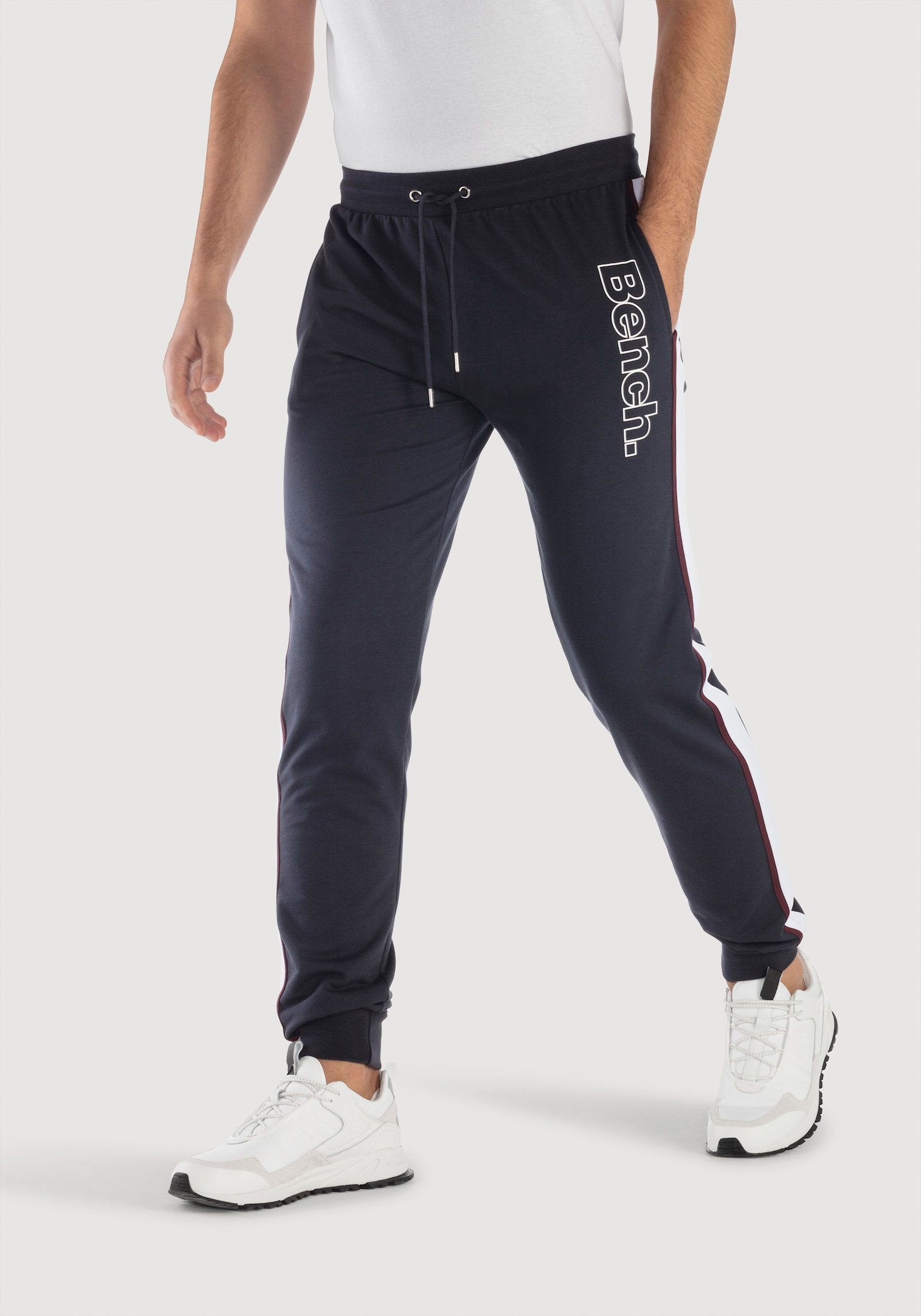 Bench. Loungewear Sweathose - navy-weiß