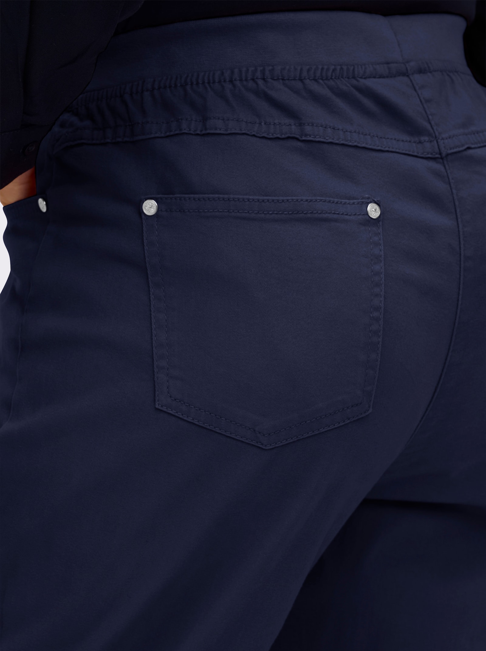 7/8-Jeans mit Jersey-Bund in softer Qualität - marine